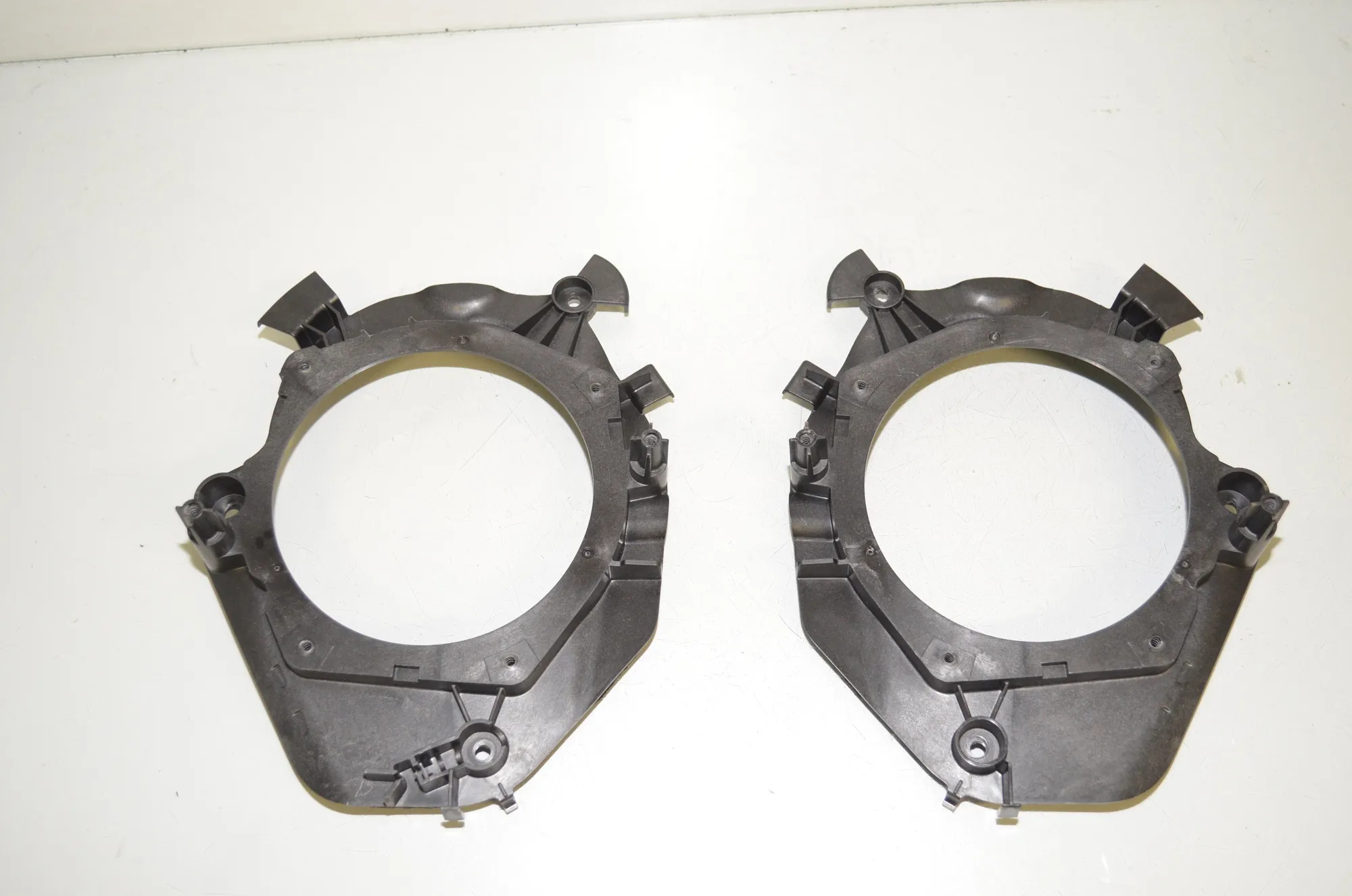 Loudspeaker Cover – OEM 9290854 · BMW i3 (I01) Electric 2019 – 3