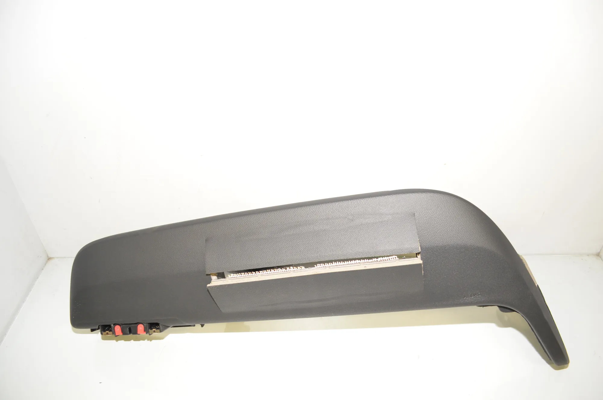 Dashboard Trim – OEM 9282723 · BMW i3 (I01) Electric 2019 – 2