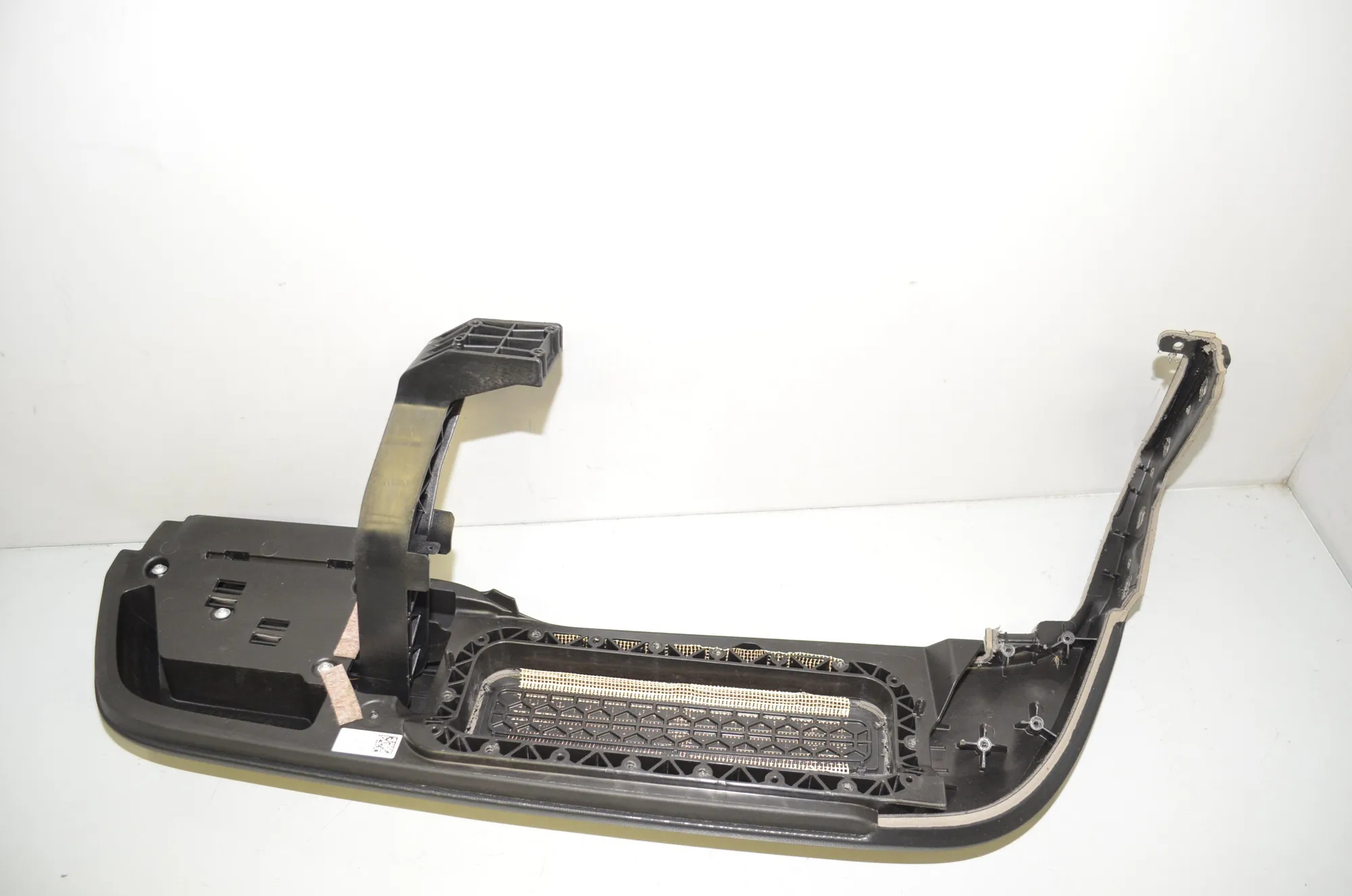 Dashboard Trim – OEM 9282723 · BMW i3 (I01) Electric 2019 – 3