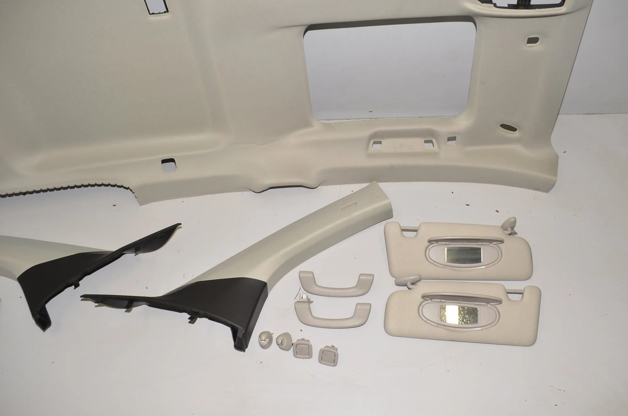 Roof Headliner Set – OEM 7275668 · BMW i3 (I01) Electric 2019 – 3