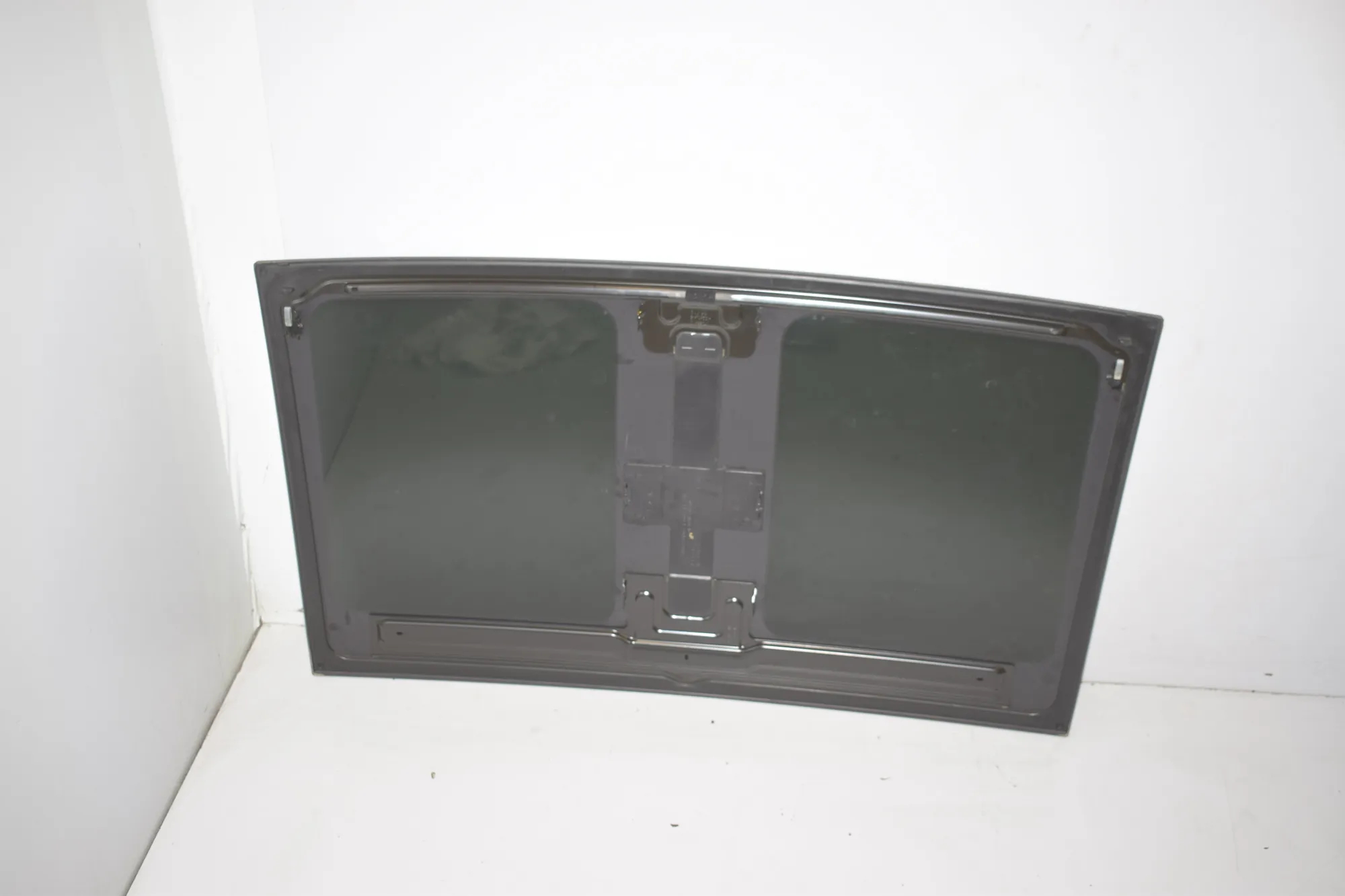 Sunroof – OEM 7361007 · BMW i3 (I01) Electric 2019 – 5