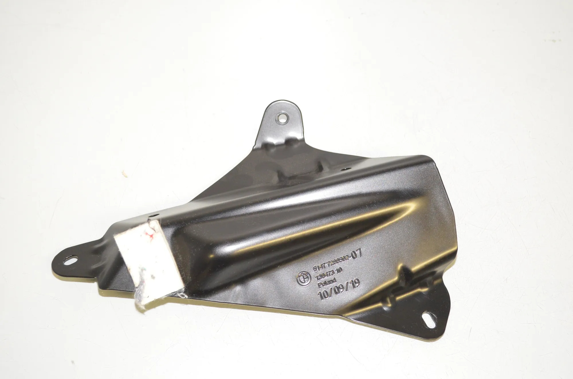 Bracket – OEM 7288502 · BMW i3 (I01) Electric 2019 – 3