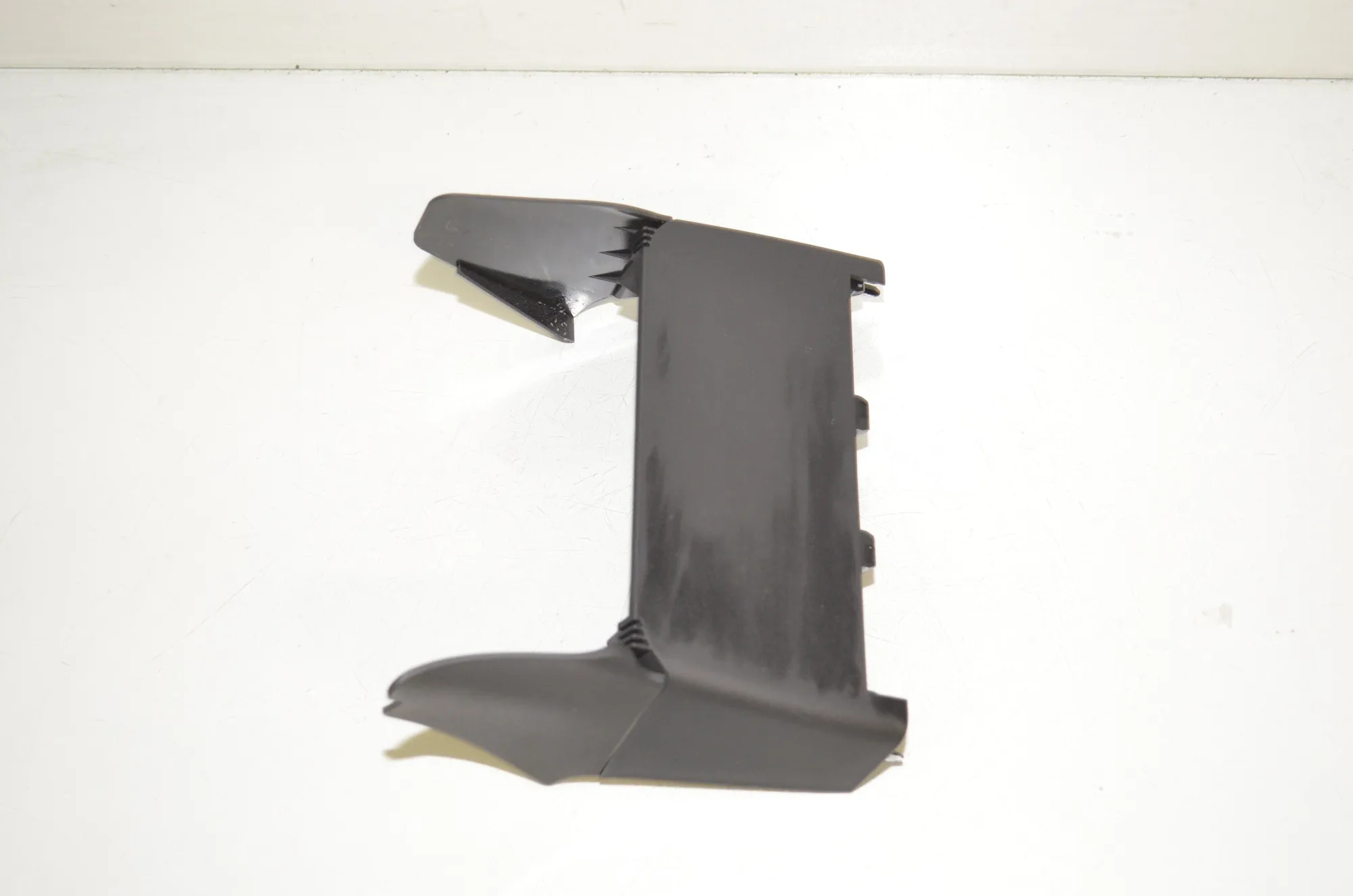 Steering Mechanism Trim – OEM 9282940 · BMW i3 (I01) Electric 2019 – 2