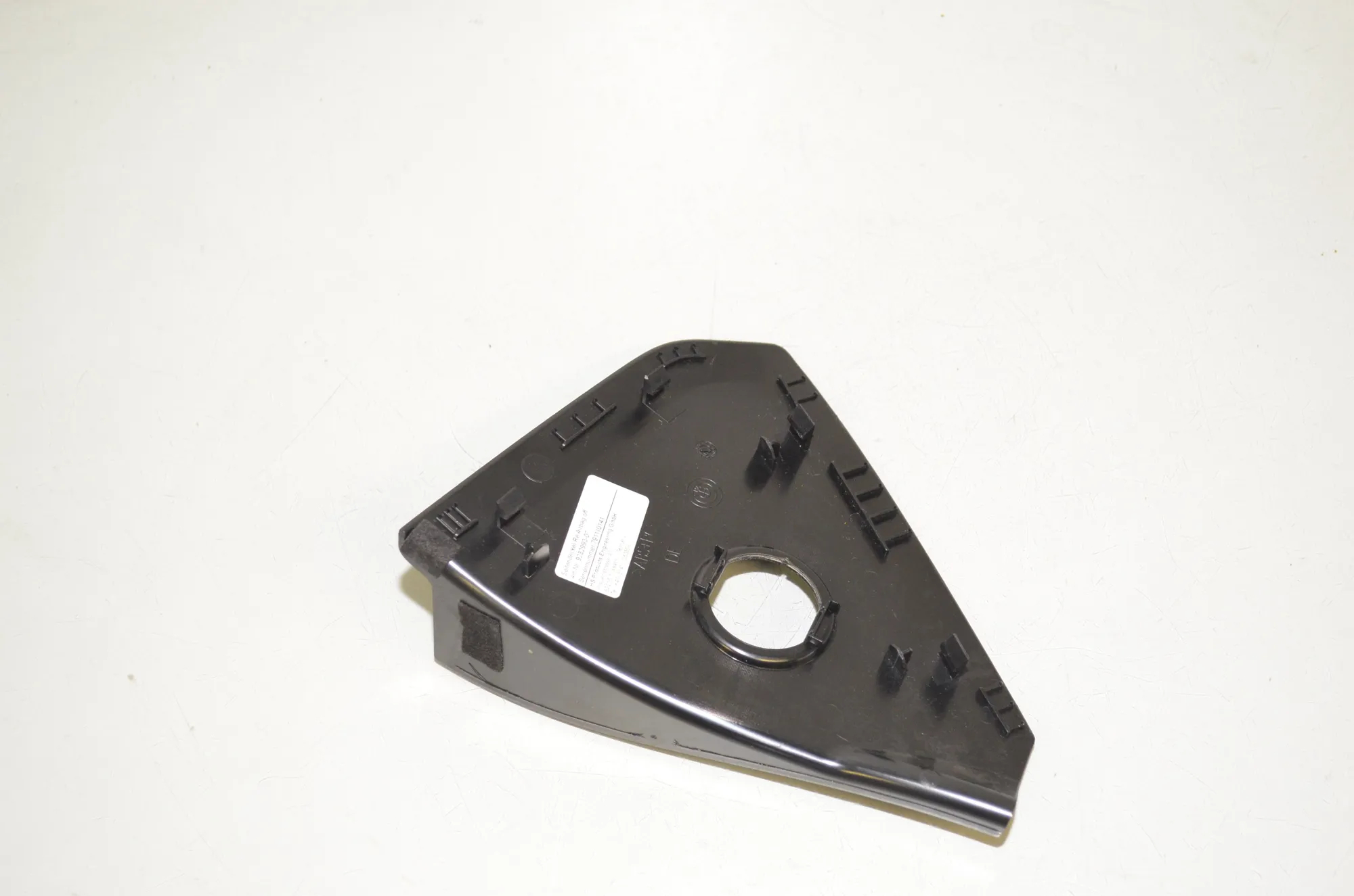 Dashboard Side Trim – OEM 9282993 · BMW i3 (I01) Electric 2019 – 3