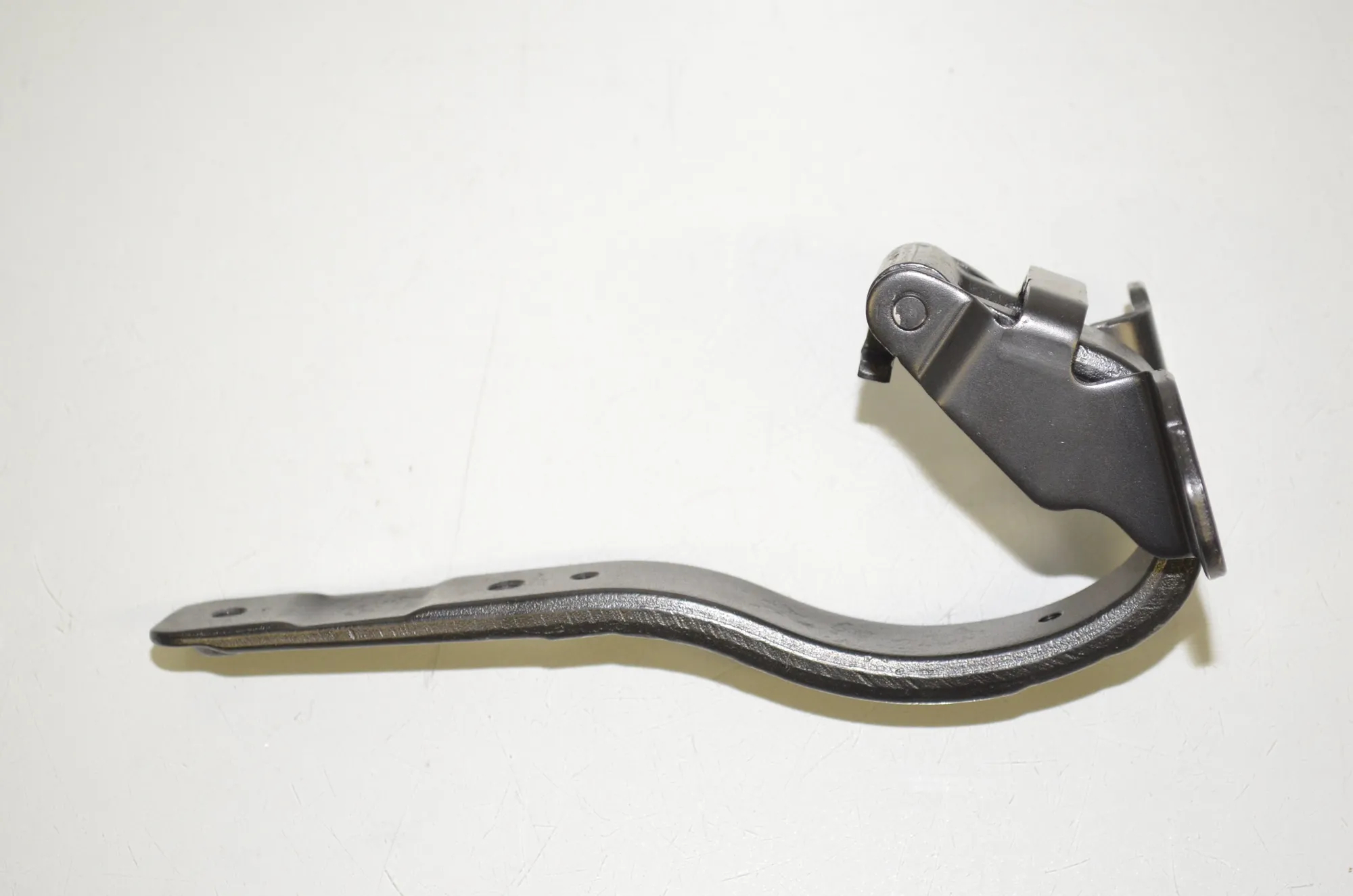Right Side Bootlid Hinge – OEM 7296774 · BMW i3 (I01) Electric 2019 – 3