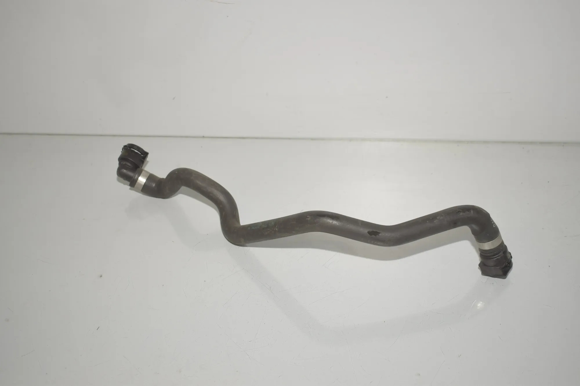 Coolant Hose Pipe – OEM 8575766 · BMW 5 (G30) (2016 - -) M 550 d xDrive 2017 – 3