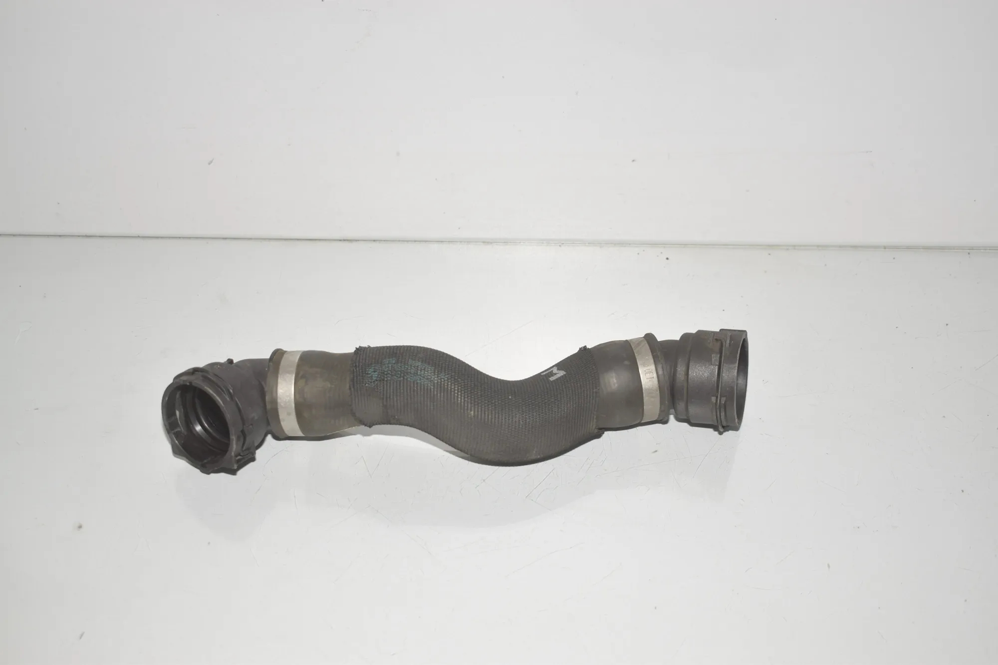 Coolant Hose Pipe – OEM 8575765 · BMW 5 (G30) (2016 - -) M 550 d xDrive 2017 – 4