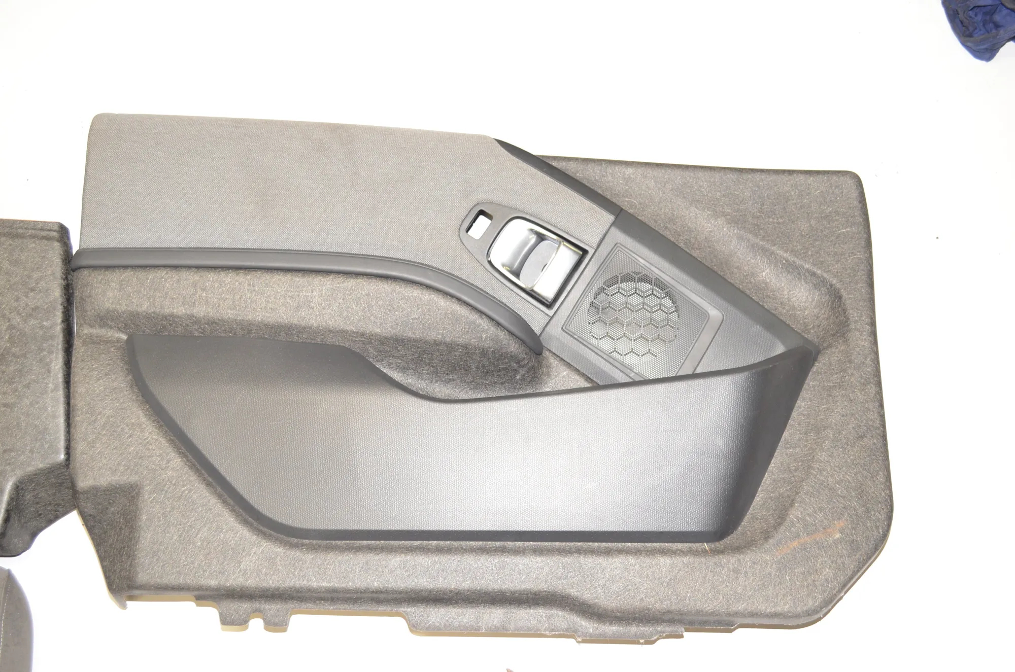 Seat set · BMW i3 (I01) Electric 2019 – 11