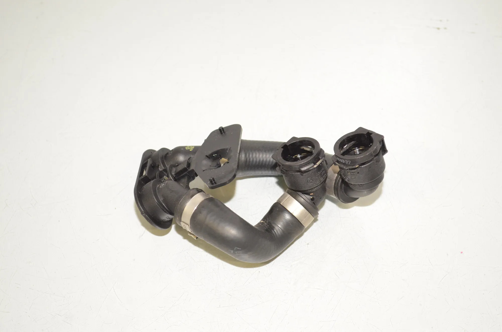 Coolant Hose Pipe – OEM 8780515 · BMW 5 Touring (G31) (2017 - -) 520 d 2021 – 4