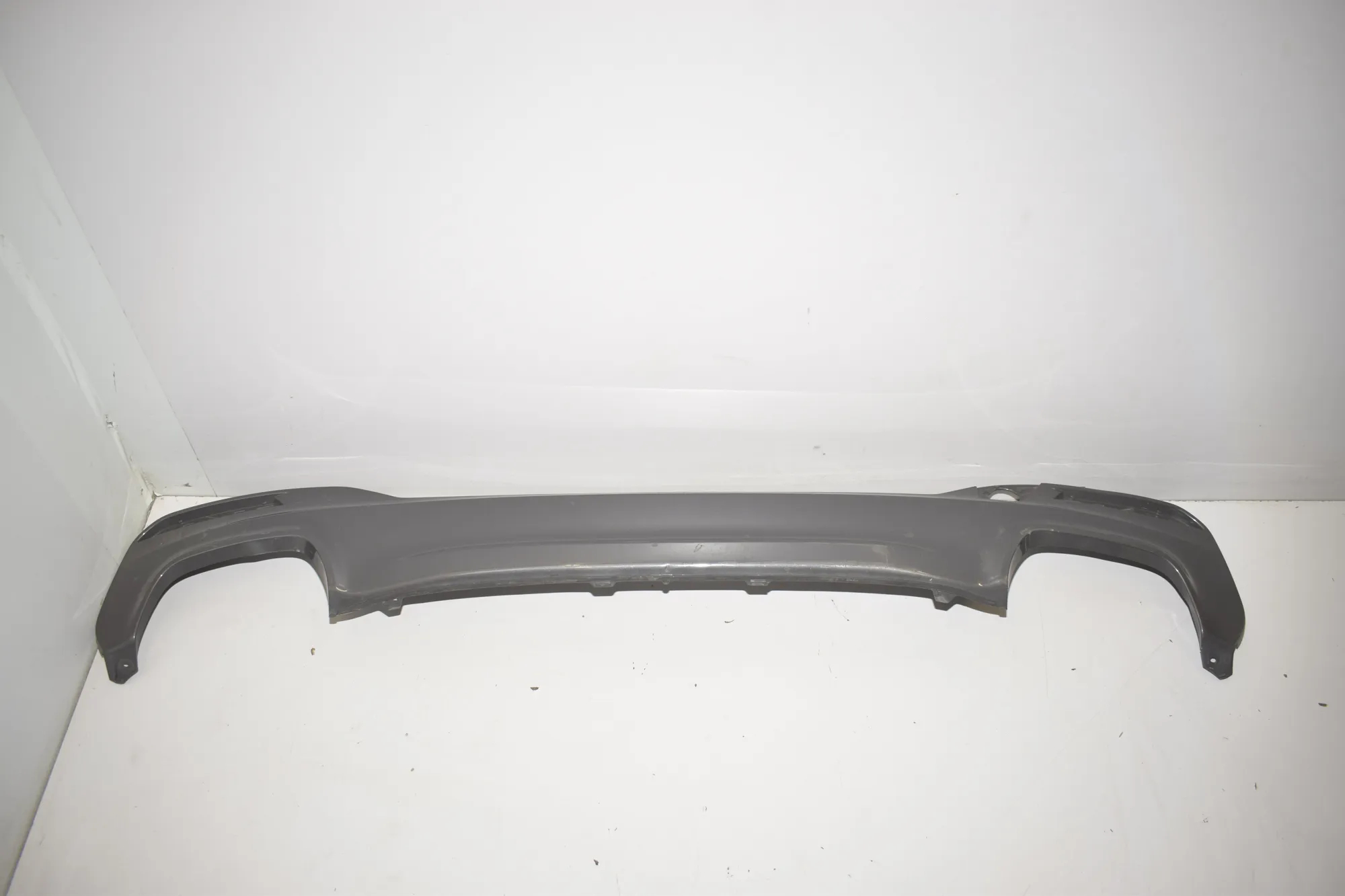 Rear Bumper Lower Diffuser – OEM 21754011 · BMW 5 (G30) (2016 - -) M 550 d xDrive 2017