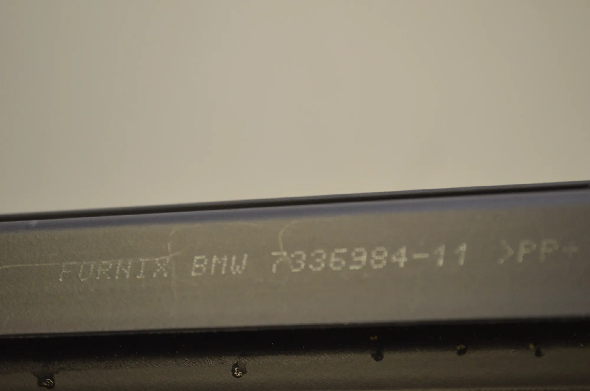 Rear Right Door Window Strip – OEM 7336984 · BMW 5 (G30) (2016 - -) M 550 d xDrive 2017 – 4