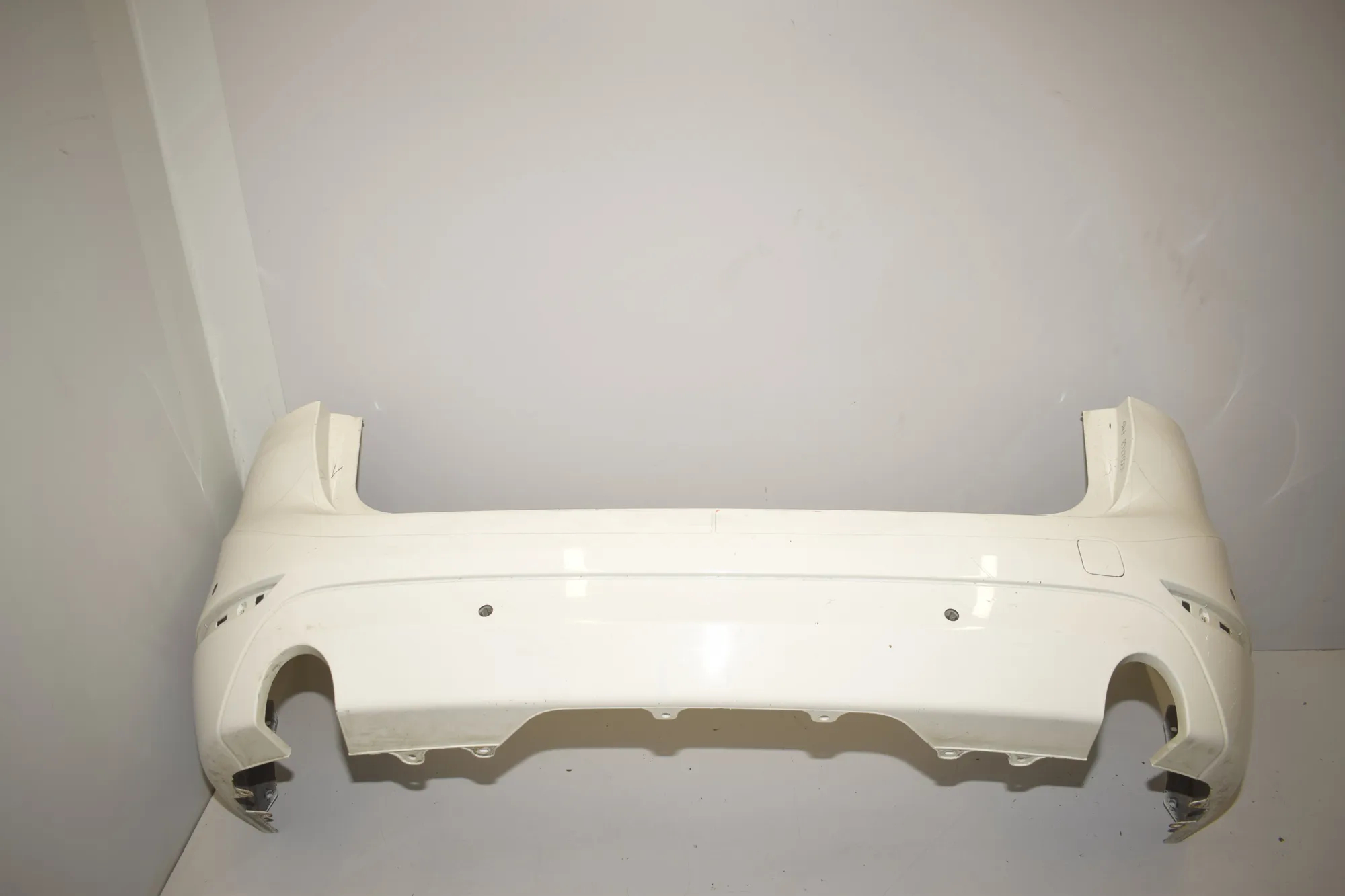 Rear Bumper · BMW 2 Gran Tourer (F46) 220 d xDrive 2016 – 2