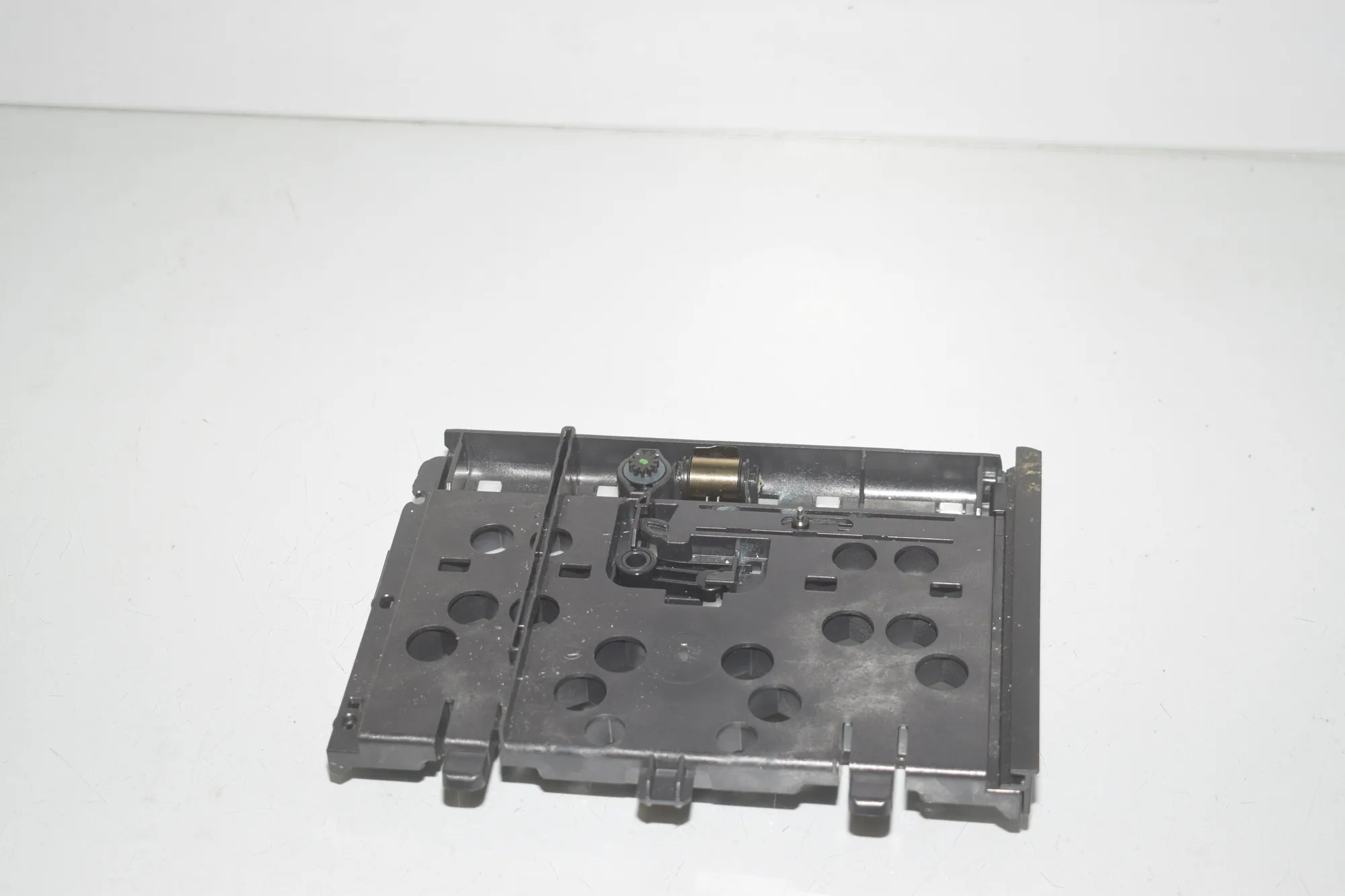 Bracket – OEM 9171468 · BMW 5 Touring (G31) (2017 - -) 520 d 2021 – 4