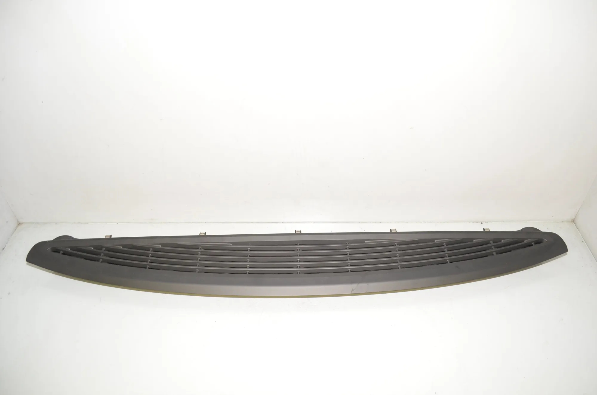 Cabin Air Intake Grille – OEM 7384524 · BMW 5 (G30) (2016 - -) M 550 d xDrive 2017