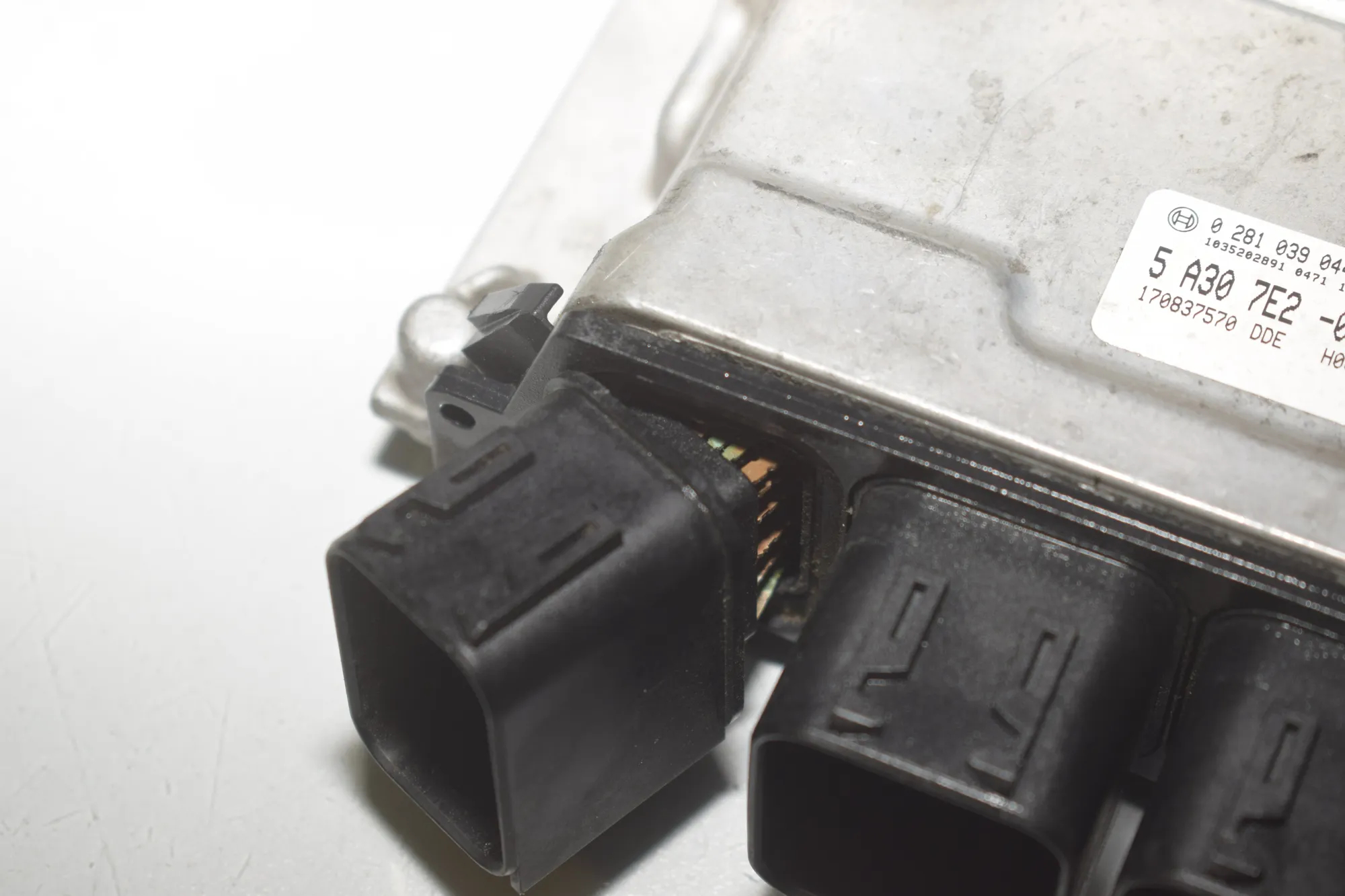 Engine Control Unit – OEM 5A307E2 · BMW 5 Touring (G31) (2017 - -) 520 d 2021 – 3
