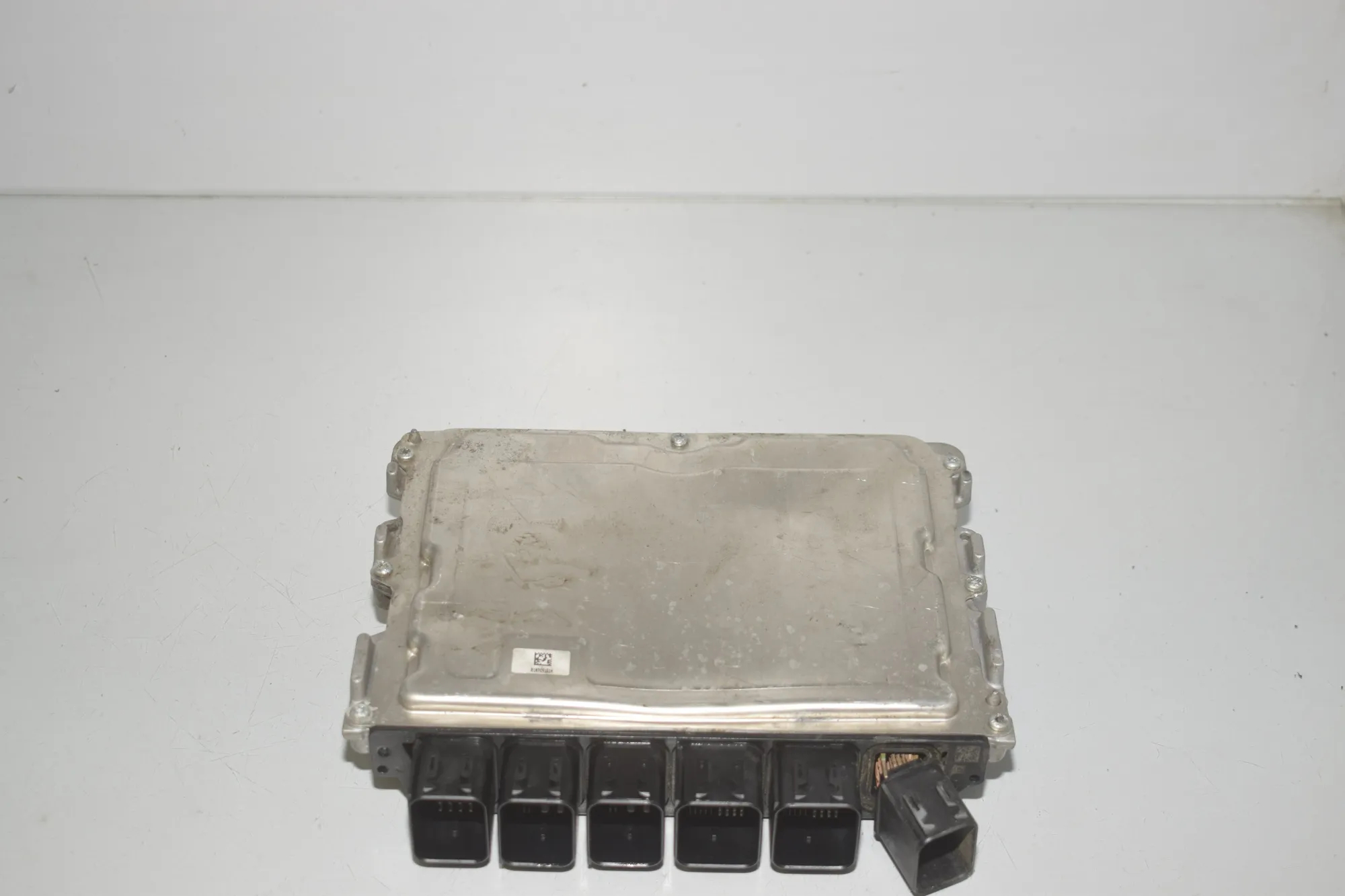 Engine Control Unit – OEM 5A307E2 · BMW 5 Touring (G31) (2017 - -) 520 d 2021 – 5