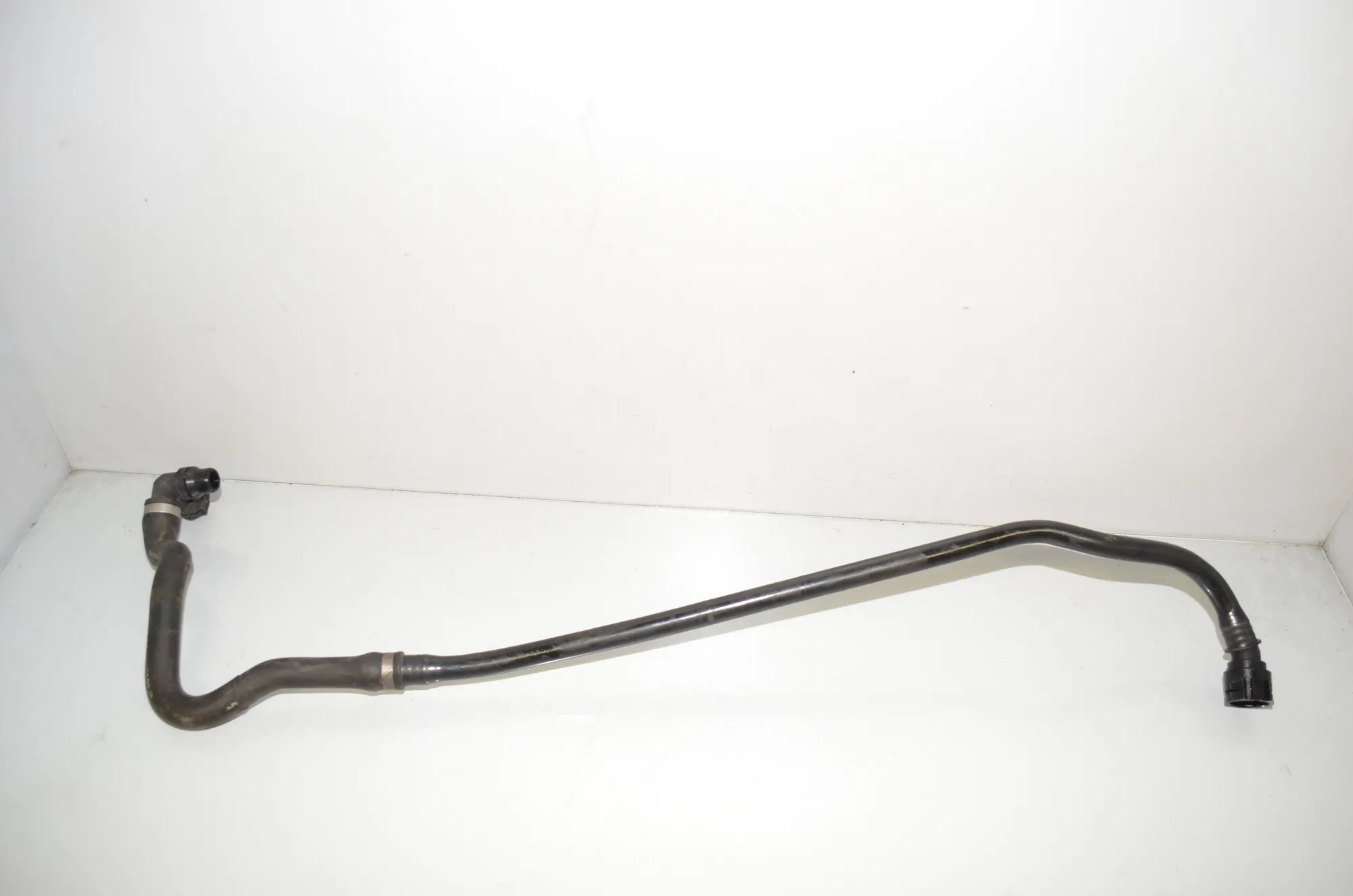 Coolant Hose Pipe – OEM 8580712 · BMW 5 (G30) (2016 - -) M 550 d xDrive 2017 – 2