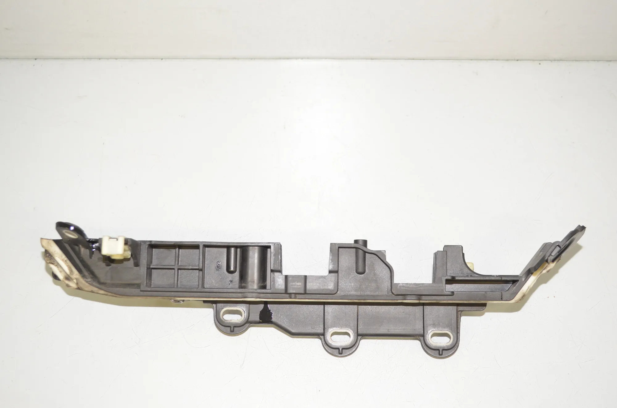 Other Body Parts – OEM 9334787 · BMW 5 (G30) (2016 - -) M 550 d xDrive 2017