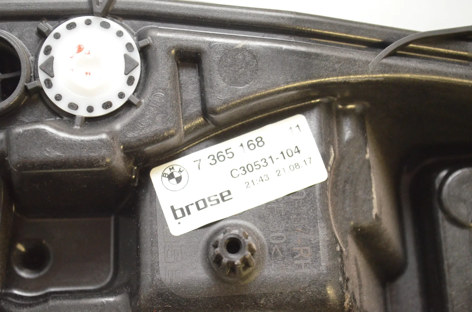 Rear Right Door Window Regulator – OEM 7365168 · BMW 5 (G30) (2016 - -) M 550 d xDrive 2017 – 5