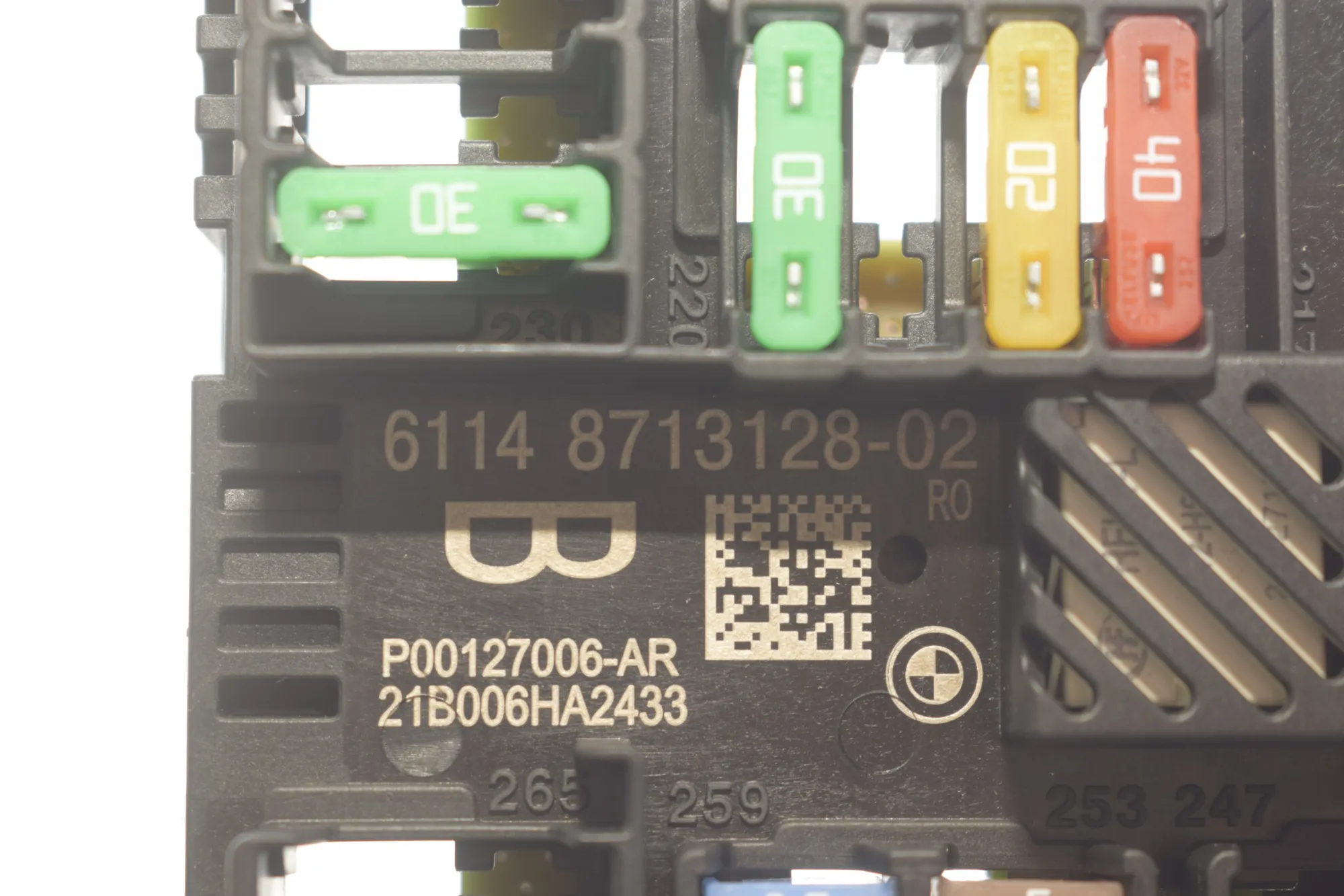 Fuse Box – OEM 8713128 · BMW 5 Touring (G31) (2017 - -) 520 d 2021 – 4