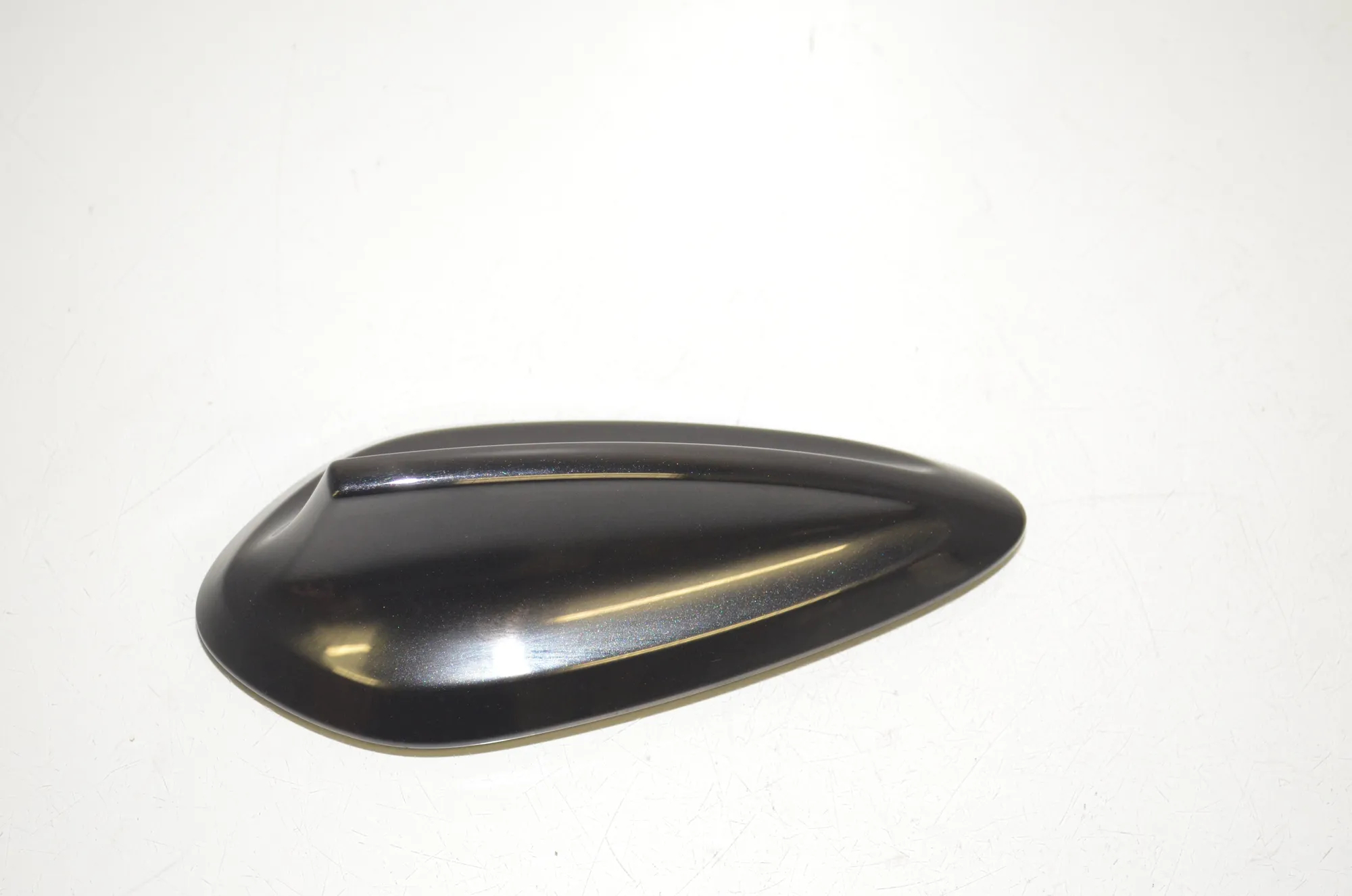Antenna Trim – OEM 9364615 · BMW 5 (G30) (2016 - -) M 550 d xDrive 2017 – 2