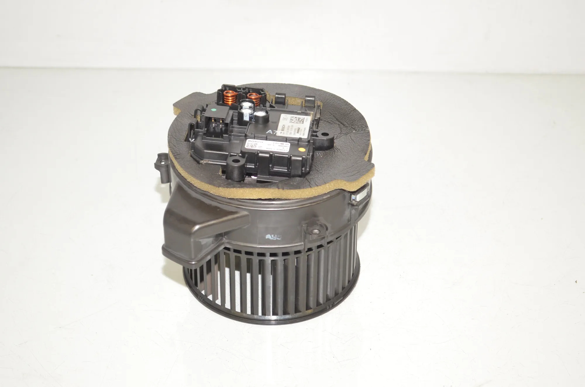 Heater Blower Fan – OEM 6836881 · BMW 5 (G30) (2016 - -) M 550 d xDrive 2017 – 4