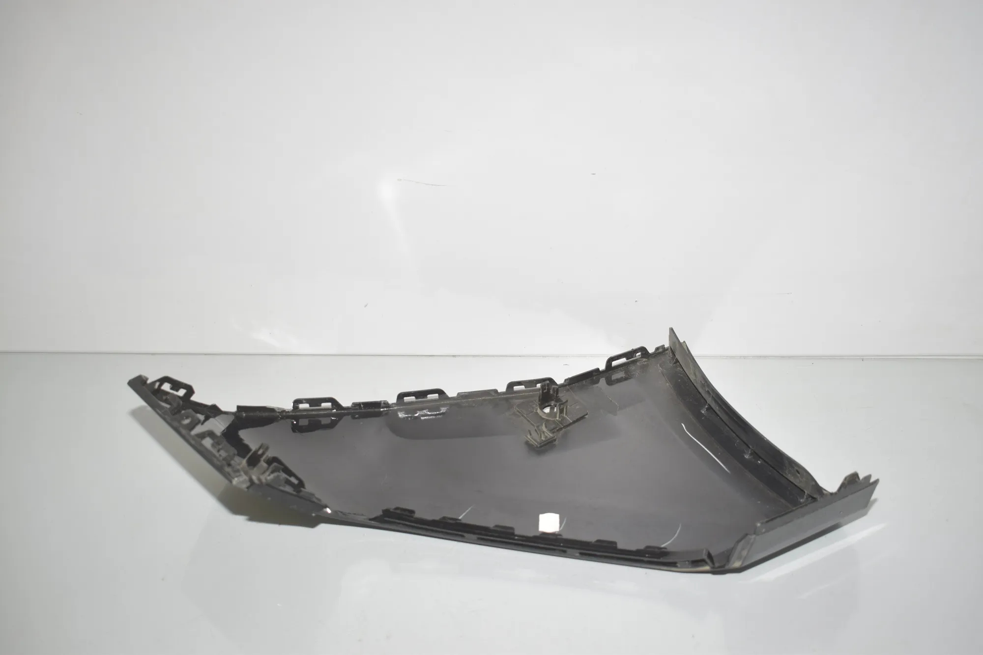 Other Rear Bumper Parts – OEM 9491667 · BMW iX (I20) BMW iX (I20) M60 2024 – 3