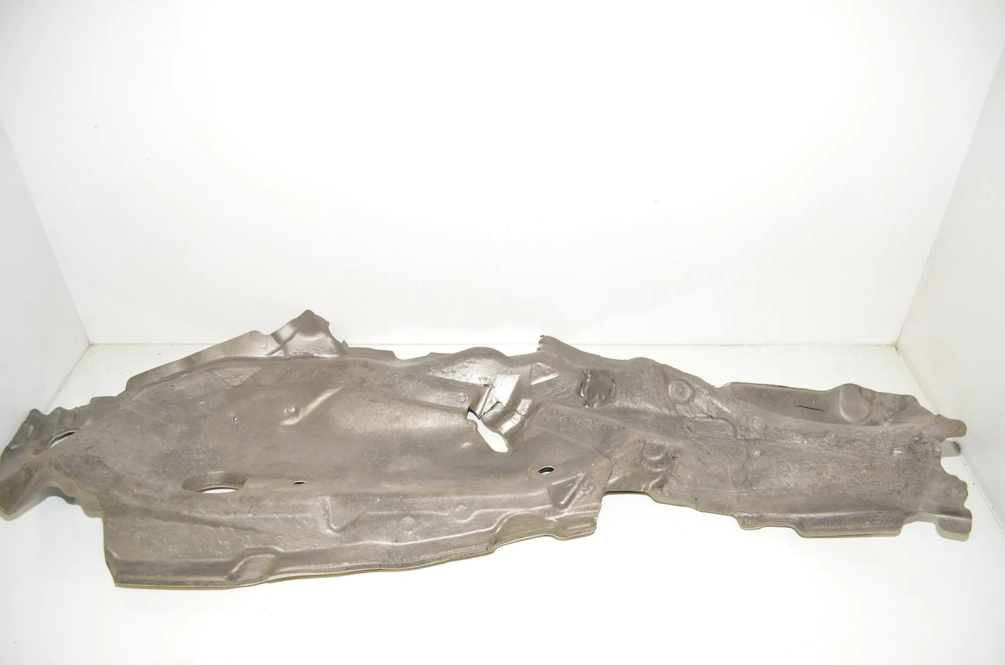 Sound Insulation – OEM 7375742 · BMW 5 (G30) (2016 - -) M 550 d xDrive 2017 – 6