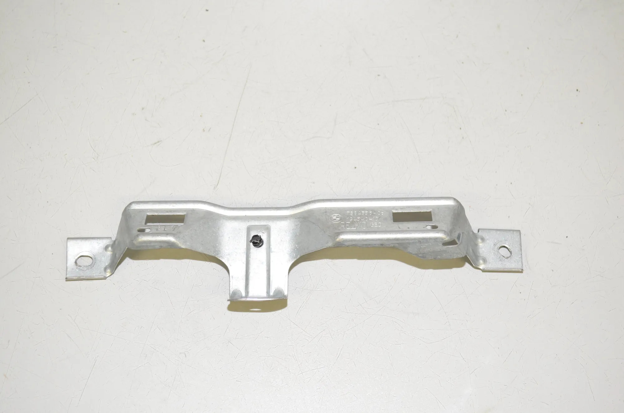 Bracket – OEM 7384556 · BMW 5 (G30) (2016 - -) M 550 d xDrive 2017