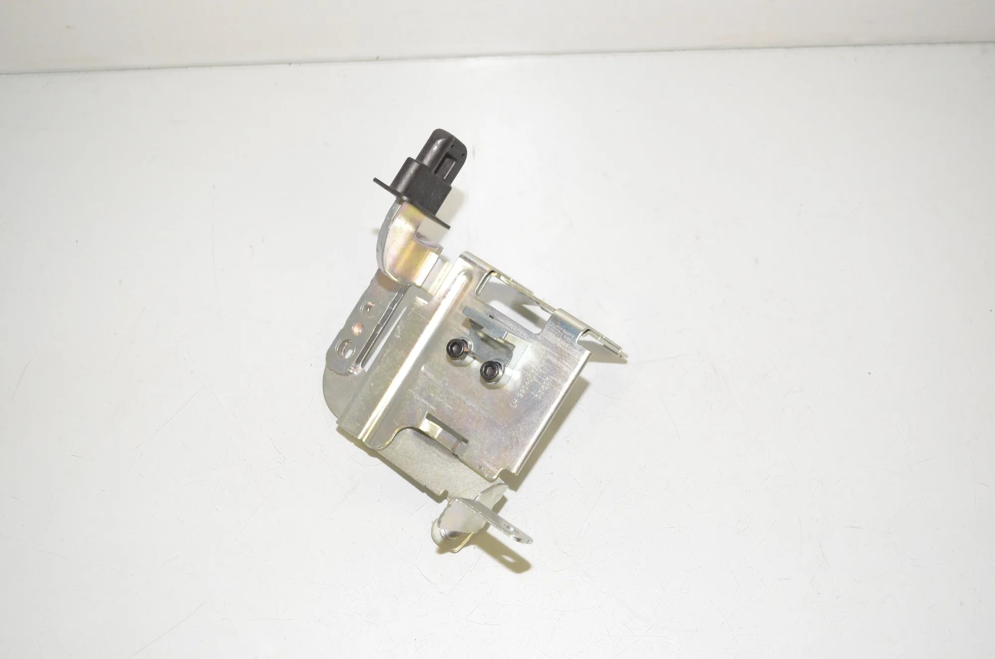 Bracket – OEM 7387501 · BMW 5 Touring (G31) (2017 - -) 520 d 2021