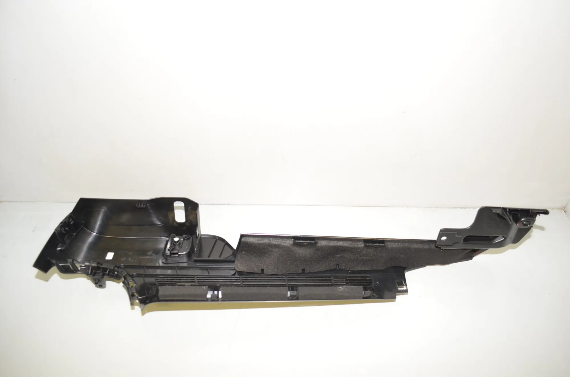 Other Boot Trunk Parts – OEM 7387526 · BMW 5 Touring (G31) (2017 - -) 520 d 2021 – 3