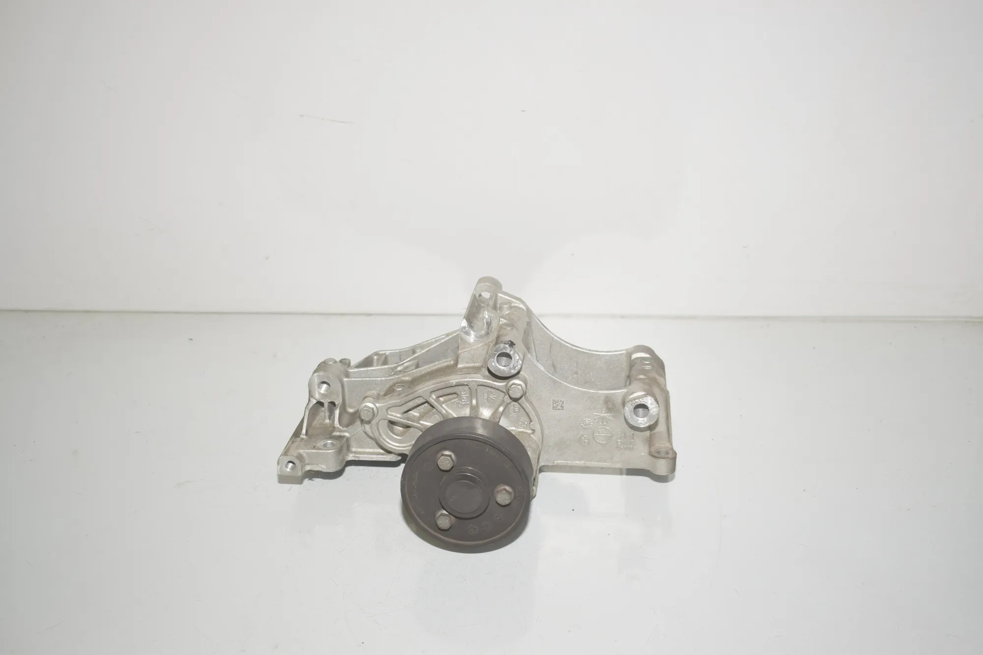 Water Pump – OEM 8575624 · BMW 5 (G30) (2016 - -) M 550 d xDrive 2017