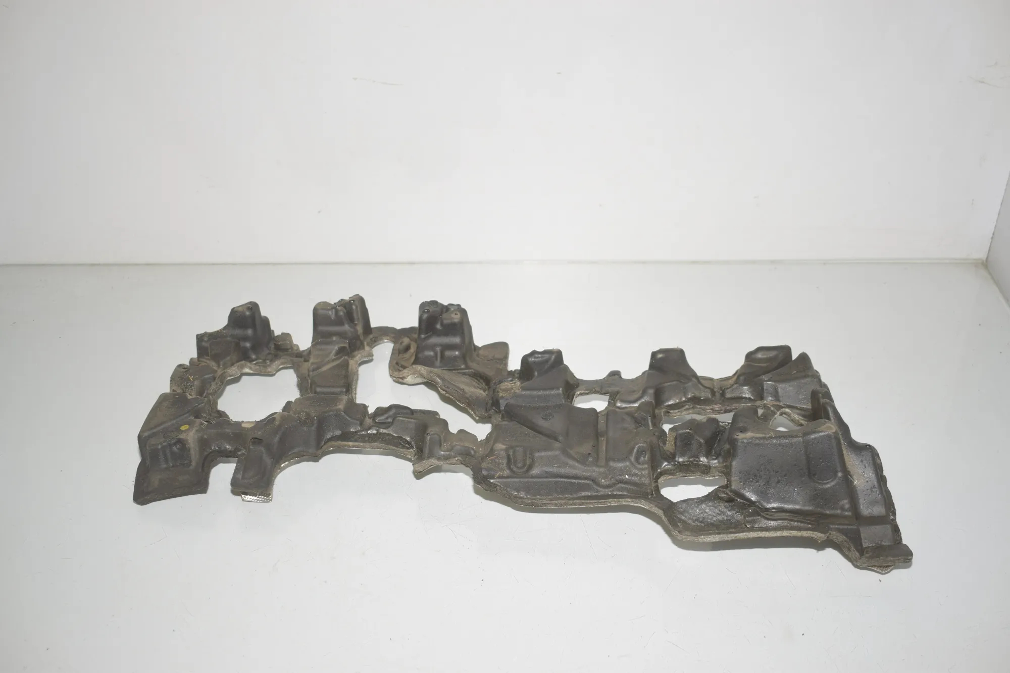 Sound Insulation – OEM 8575719 · BMW 5 (G30) (2016 - -) M 550 d xDrive 2017 – 3