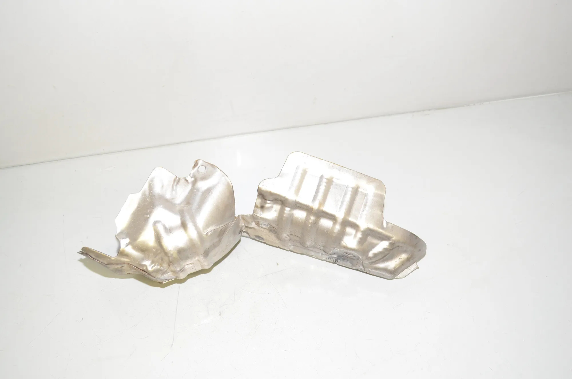 Heat Protection – OEM 8585811 · BMW 5 Touring (G31) (2017 - -) 520 d 2021 – 3