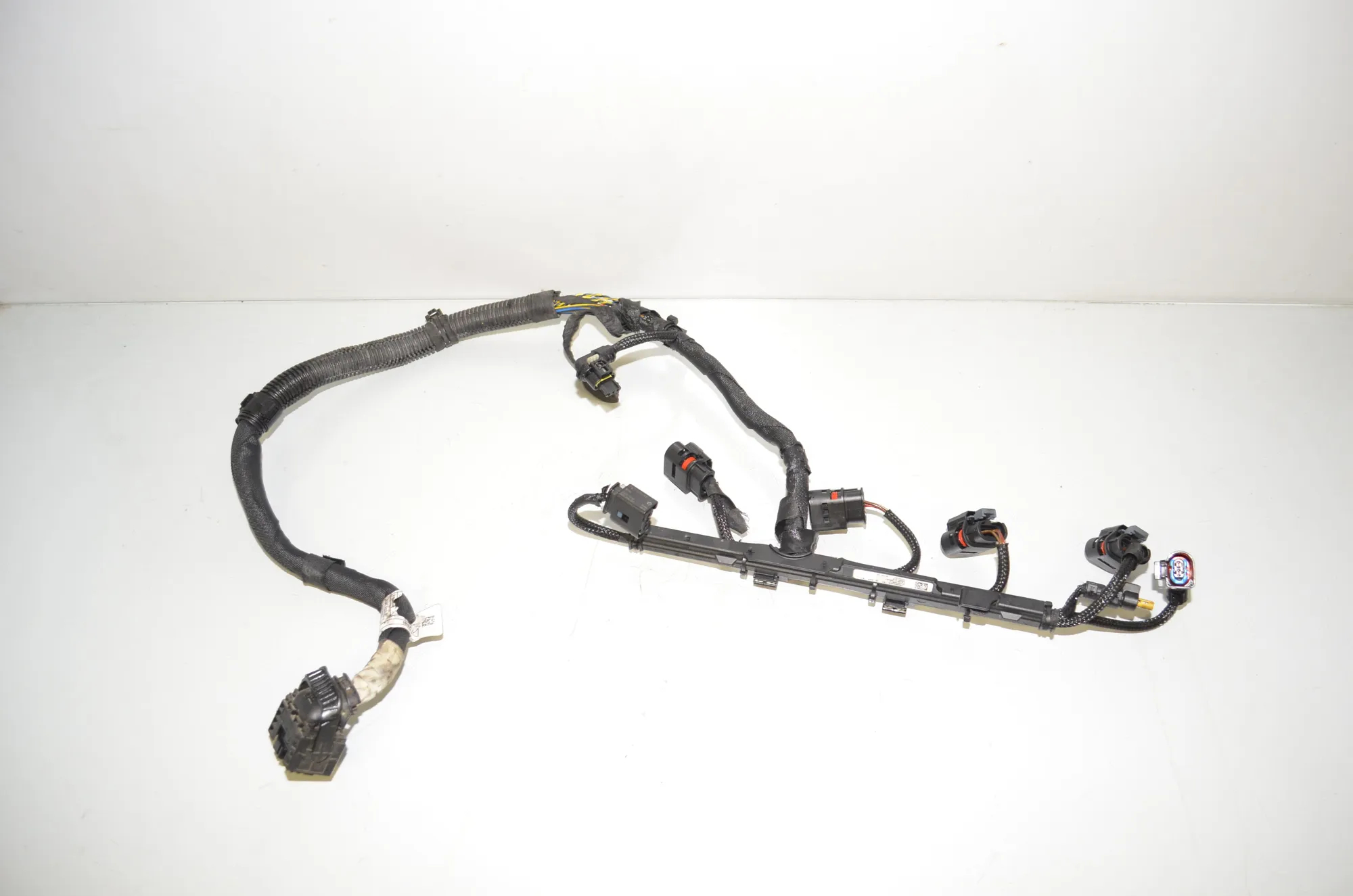 Engine Cable Harness – OEM 8490389 · BMW 5 Touring (G31) (2017 - -) 520 d 2021 – 2