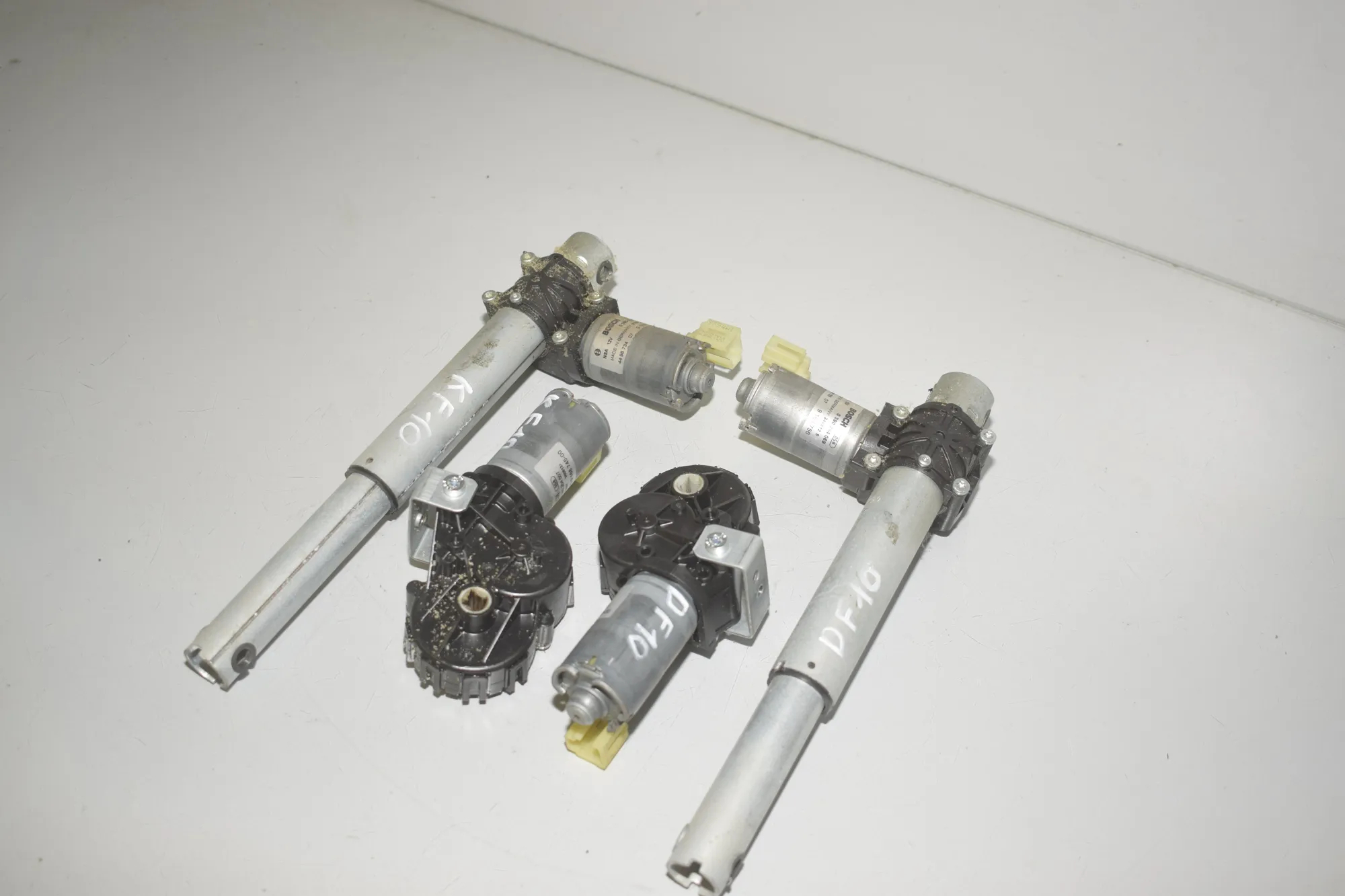 Front Left Seat Control Motor – OEM 9168756 · BMW 5 (F10) BMW 5 (F10) 518 d 2014 – 2