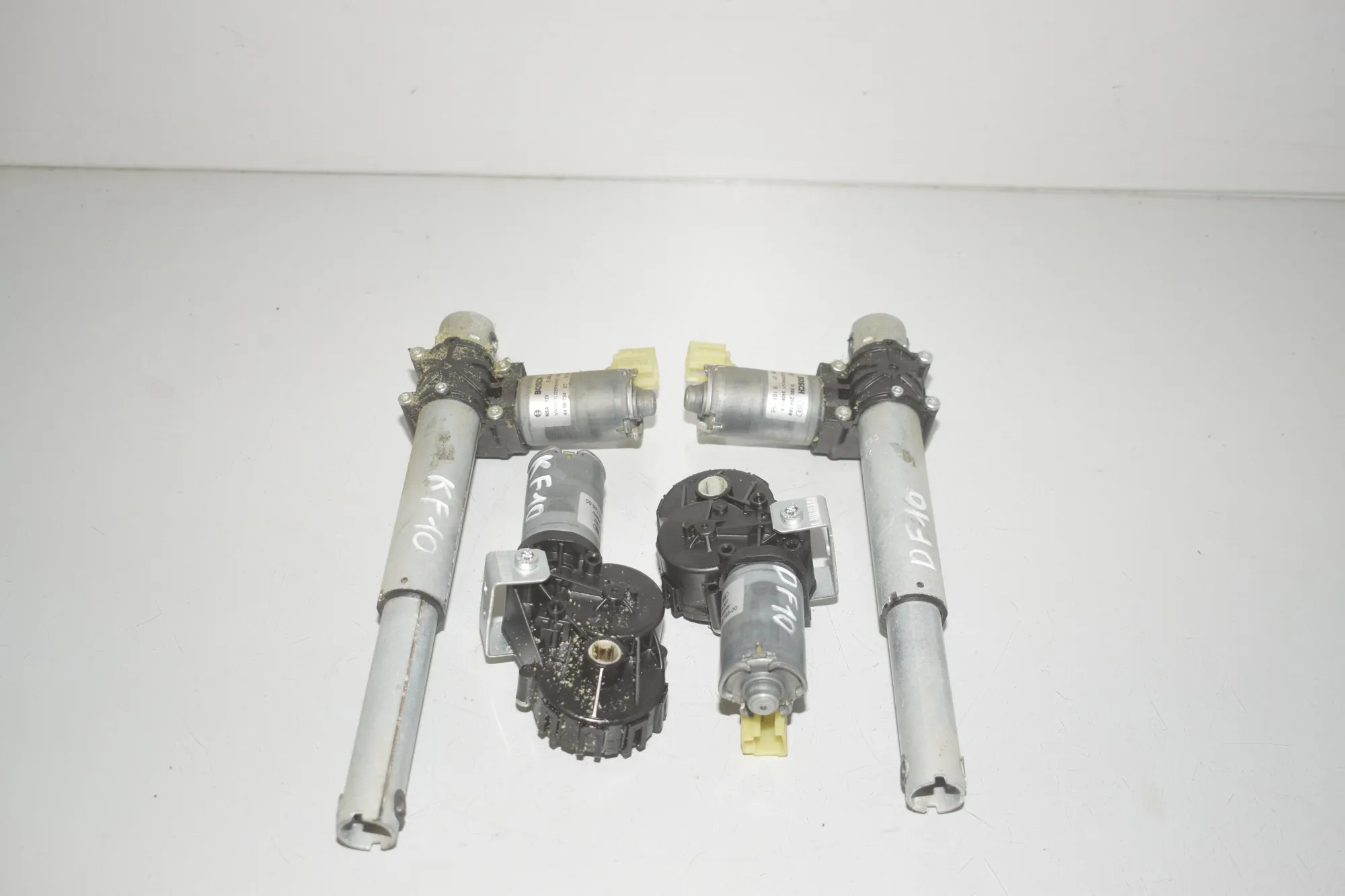 Front Left Seat Control Motor – OEM 9168756 · BMW 5 (F10) BMW 5 (F10) 518 d 2014