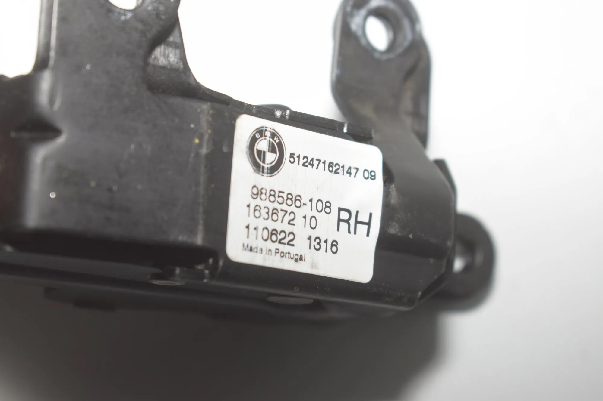 Tailgate Handle – OEM 7162149 · BMW X5 (E70) xDrive 30 d 2011 – 8
