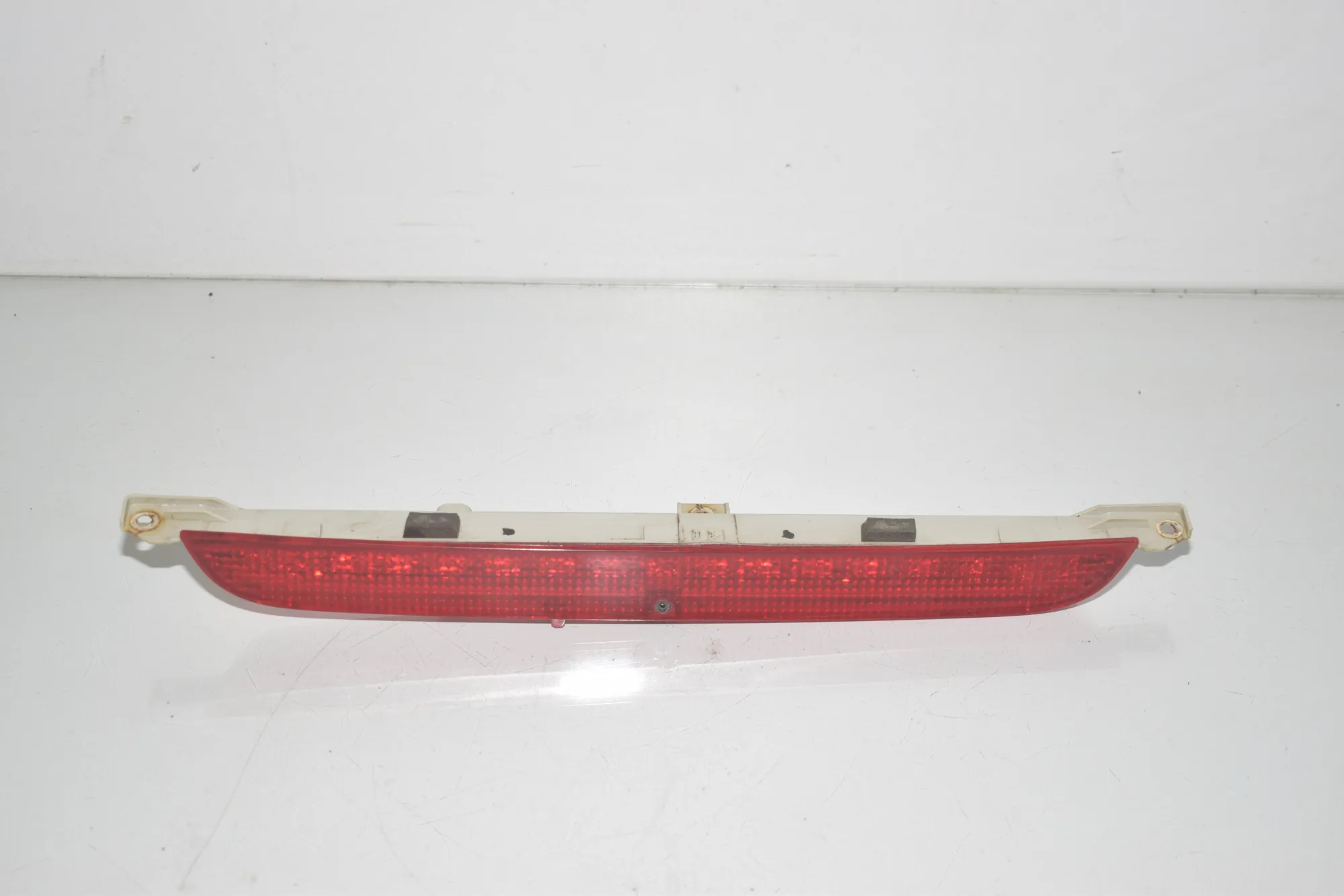 Rear Third Brake Stop Light – OEM 164793-00 · BMW X5 (E70) xDrive 30 d 2011