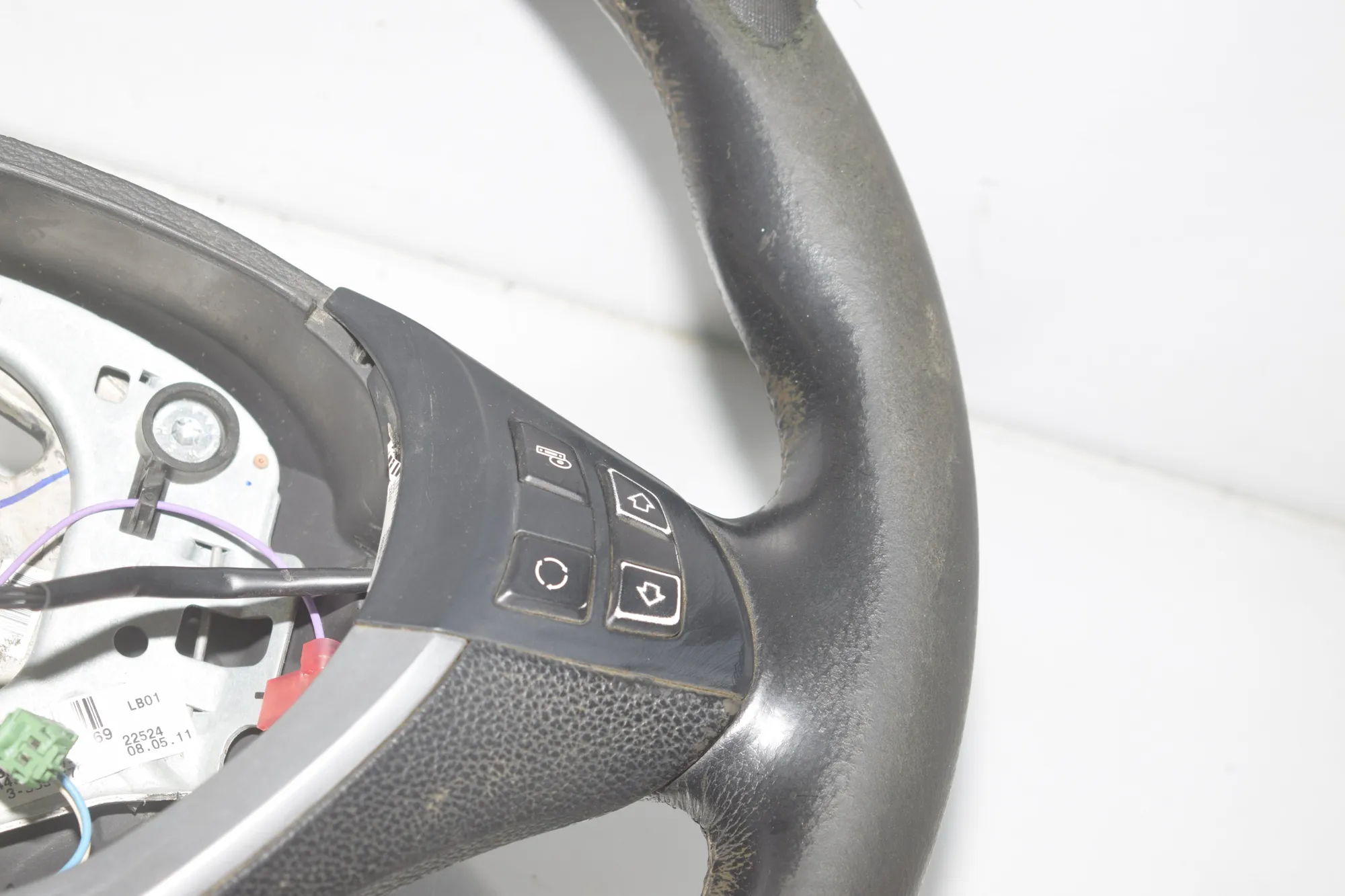 Steering Wheel – OEM 6789973 · BMW X5 (E70) xDrive 30 d 2011 – 4