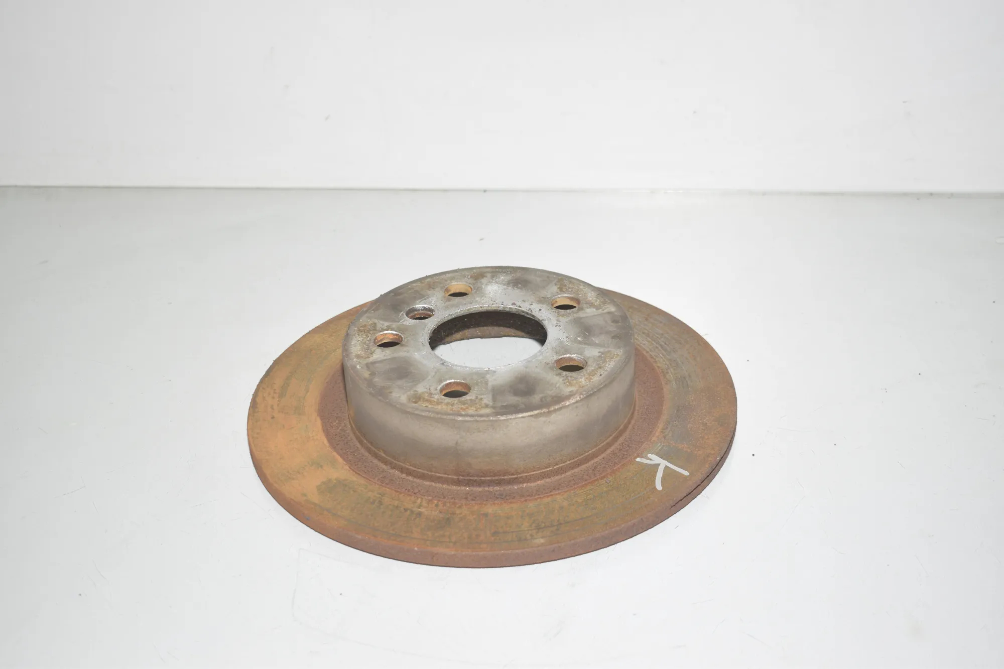 Rear Left Brake Disc – OEM 6864141 · BMW 2 Gran Tourer (F46) 220 d xDrive 2016 – 2