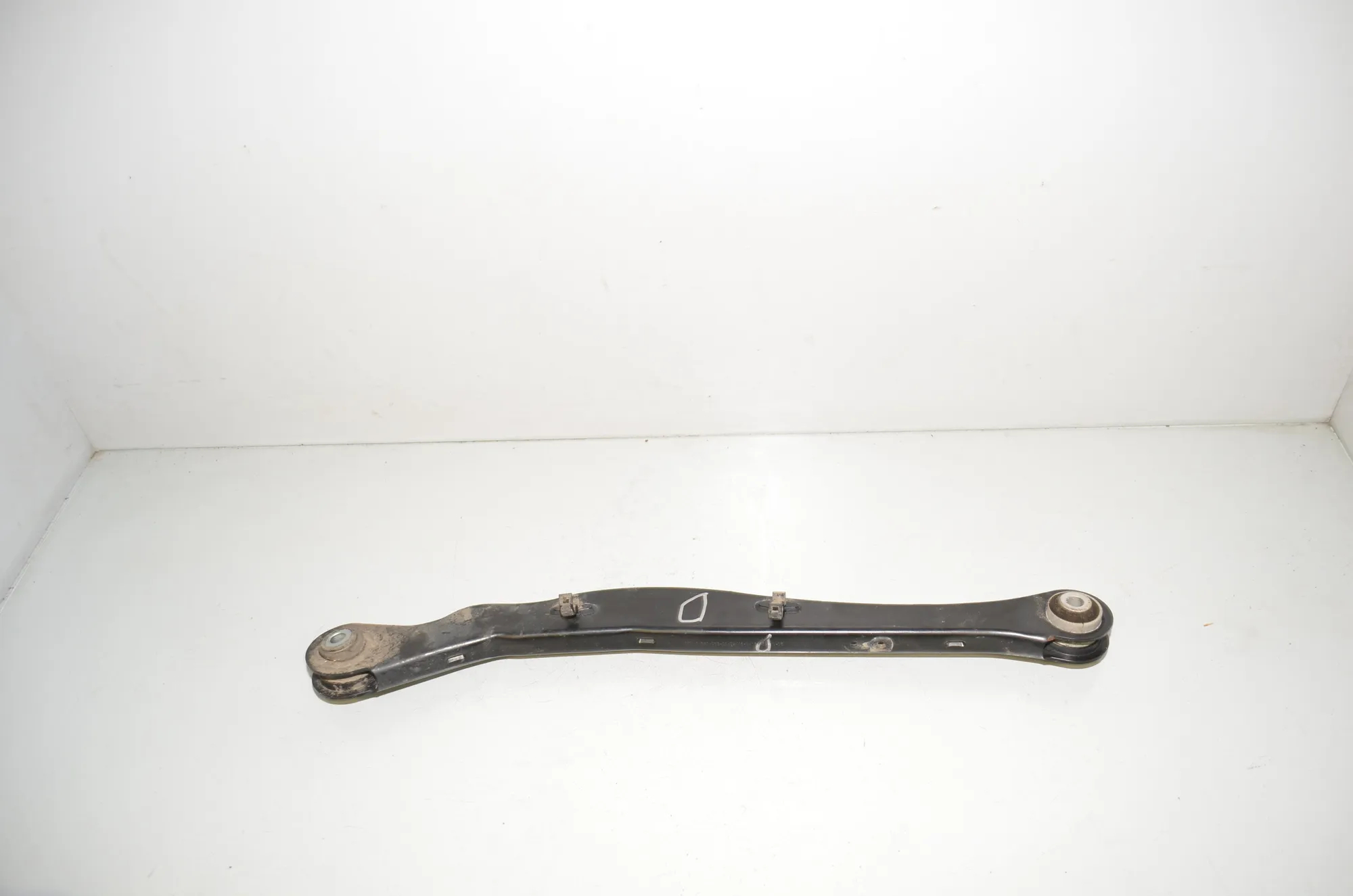 Rear Right Control Arm – OEM 6895885 · BMW 2 Gran Tourer (F46) 220 d xDrive 2016 – 2