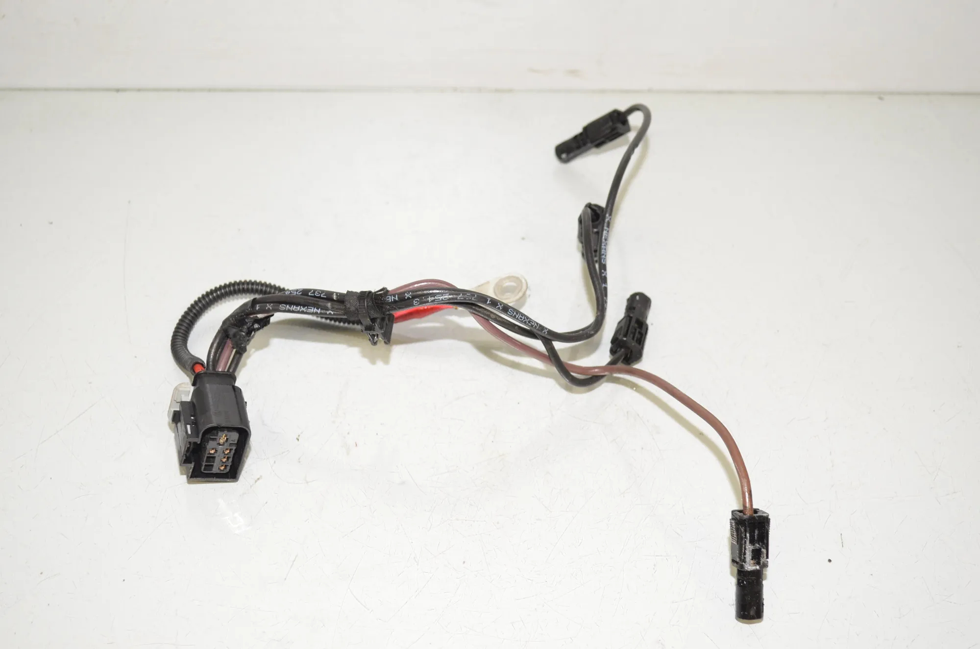 Glow Plug Wires – OEM 8592700 · BMW 2 Gran Tourer (F46) 220 d xDrive 2016 – 3