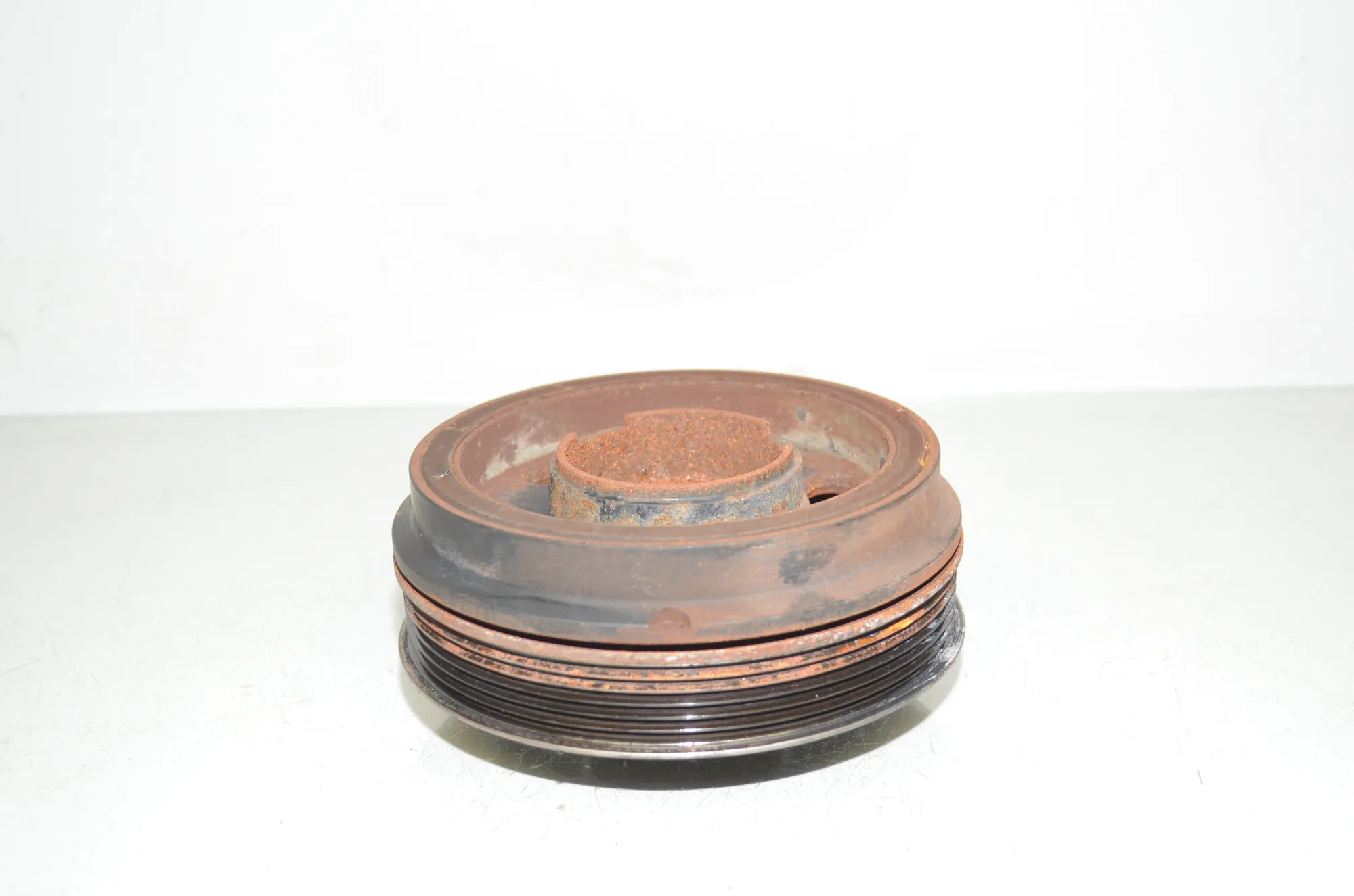Crankshaft Pulley – OEM 8602800 · BMW 2 Gran Tourer (F46) 220 d xDrive 2016 – 2