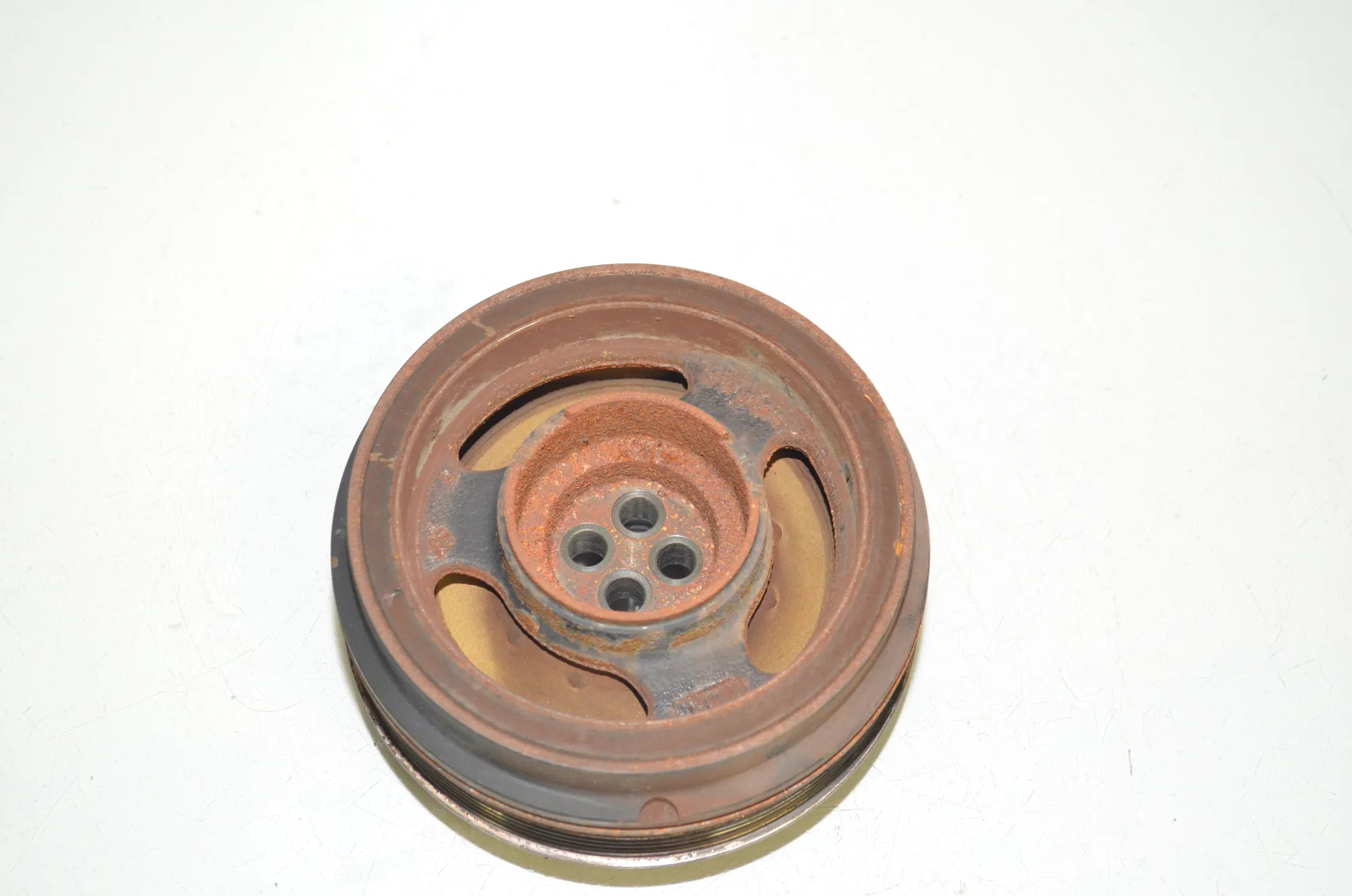 Crankshaft Pulley – OEM 8602800 · BMW 2 Gran Tourer (F46) 220 d xDrive 2016