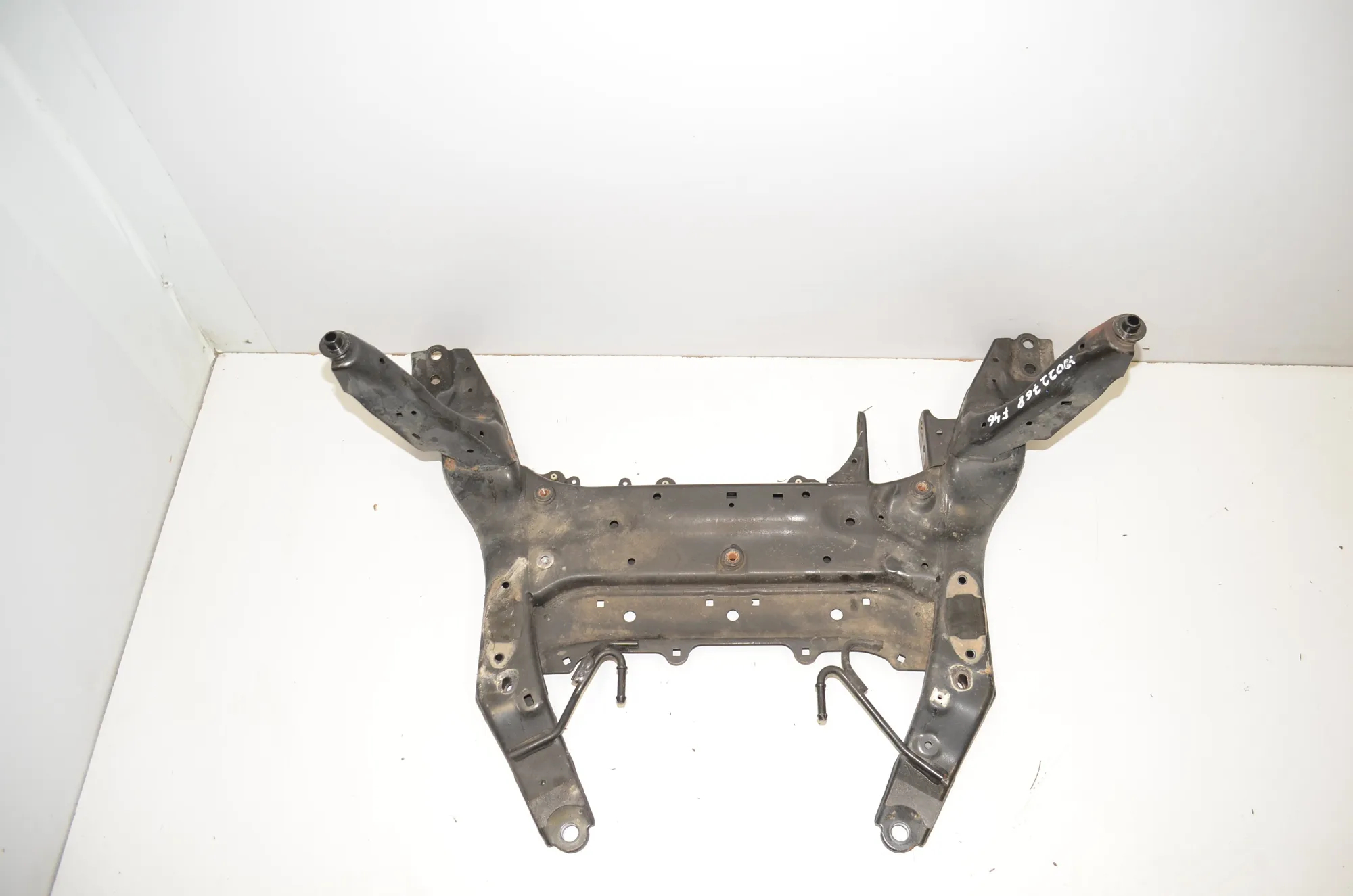 Front Subframe – OEM 6872729 · BMW 2 Gran Tourer (F46) 220 d xDrive 2016