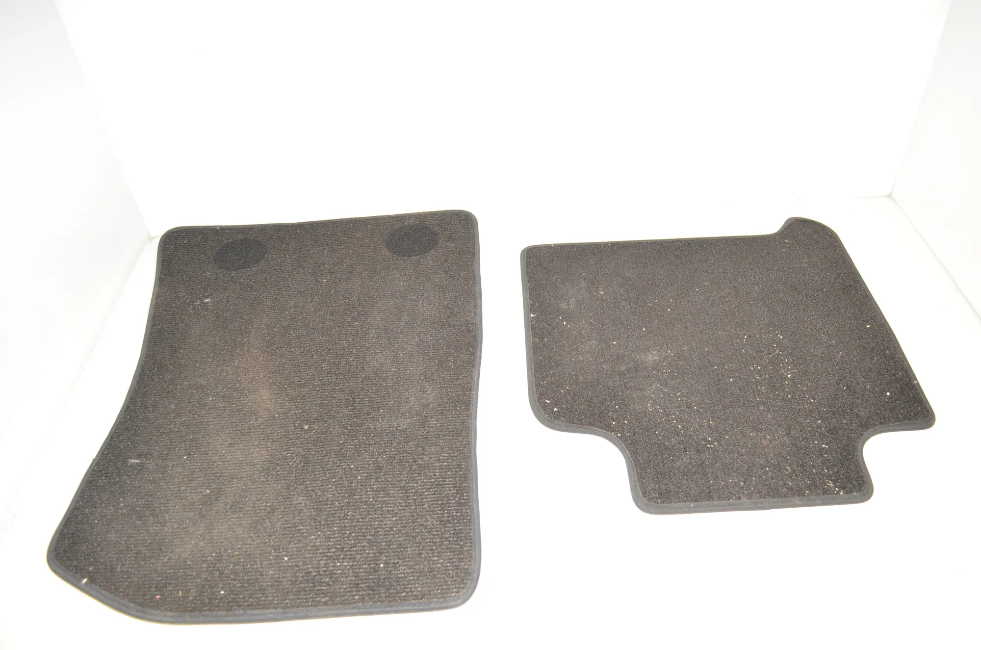 Floor Mat Set – OEM 7410323 · BMW 2 Gran Tourer (F46) 220 d xDrive 2016 – 4
