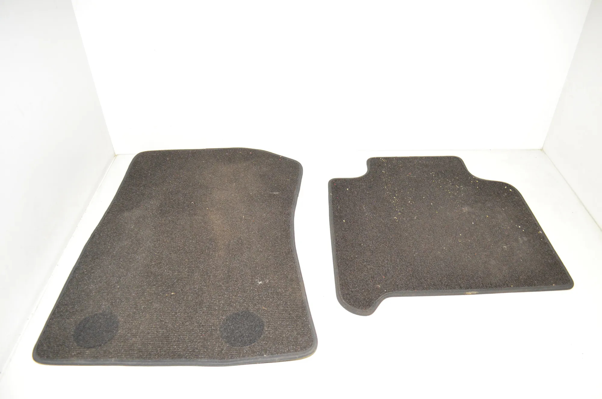 Floor Mat Set – OEM 7410323 · BMW 2 Gran Tourer (F46) 220 d xDrive 2016 – 3
