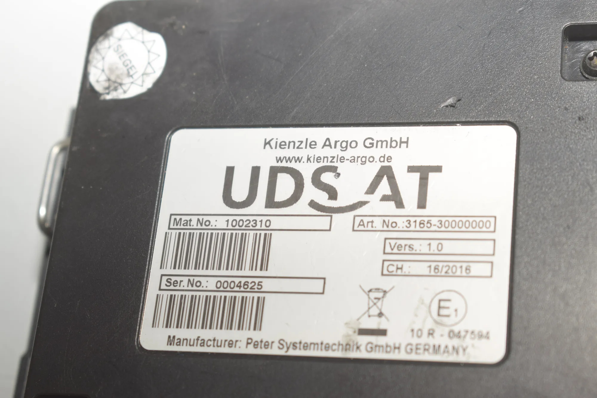Other Control Units – OEM 1002310 · BMW 2 Gran Tourer (F46) 220 d xDrive 2016 – 4