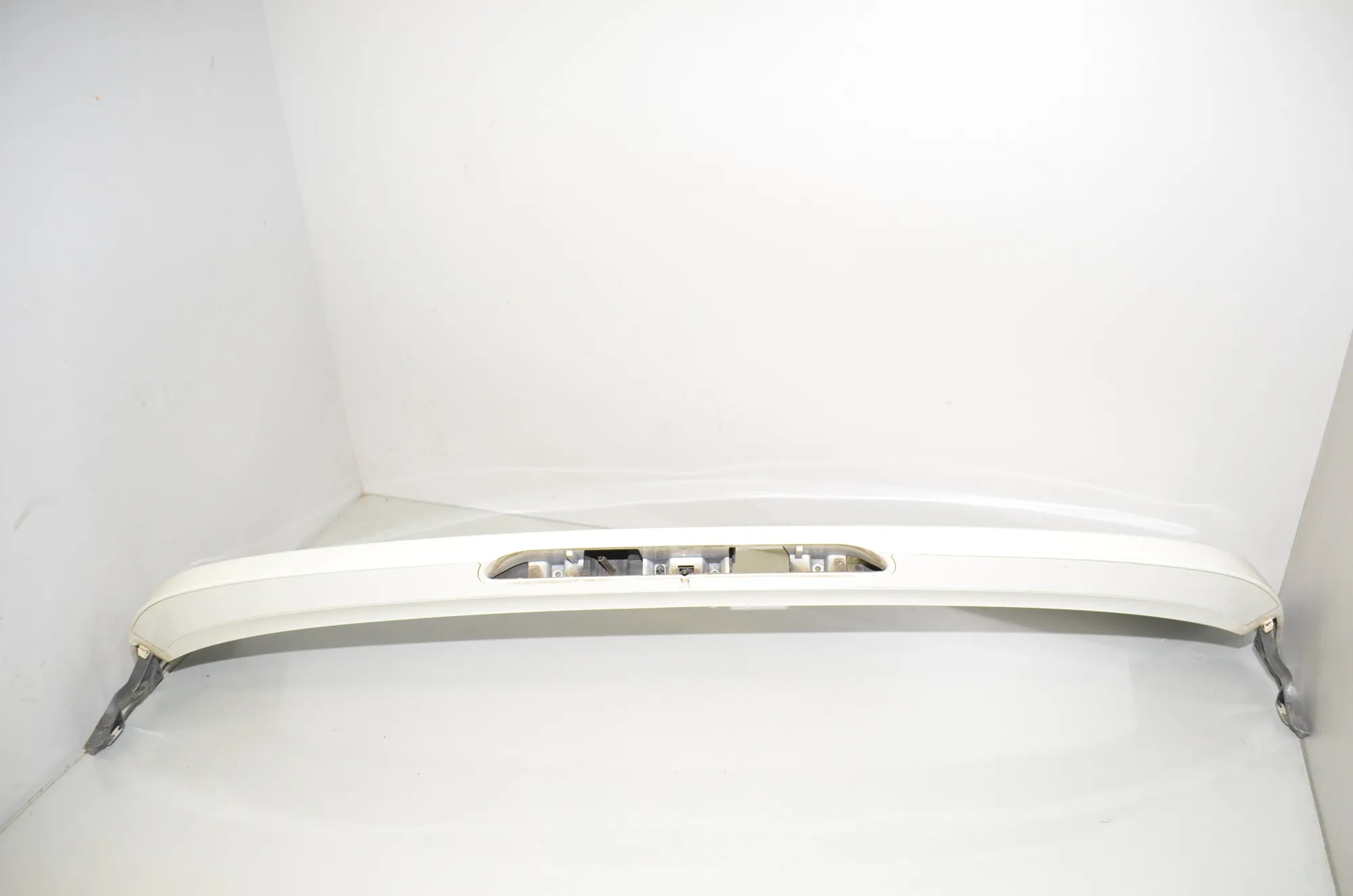 Tailgate Bootlid Spoiler – OEM 7349464 · BMW 2 Gran Tourer (F46) 220 d xDrive 2016